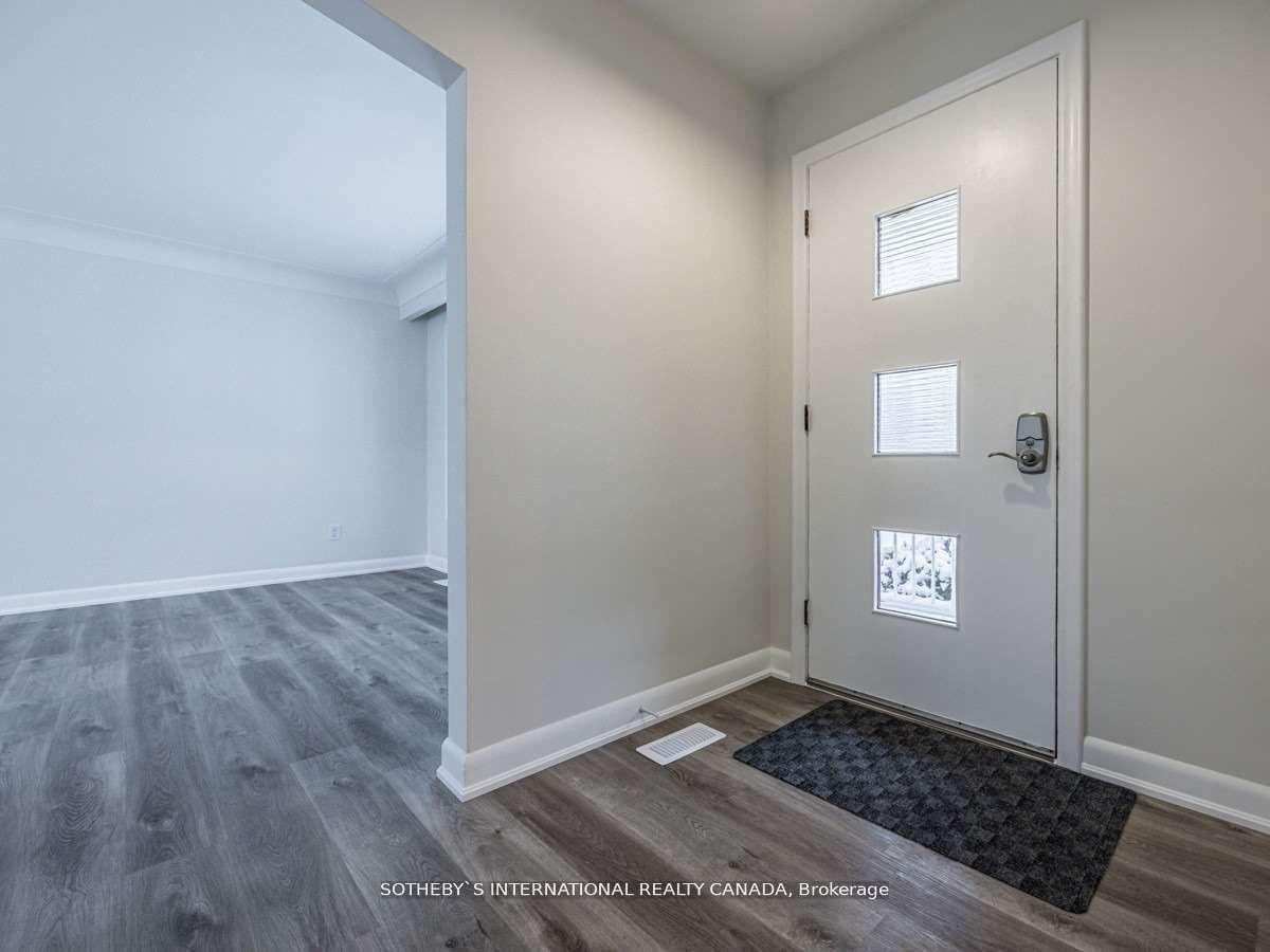 Photo 2 of Unit Upper, 1063 Bedford Avenue, Burlington, LaSalle — HOMEH