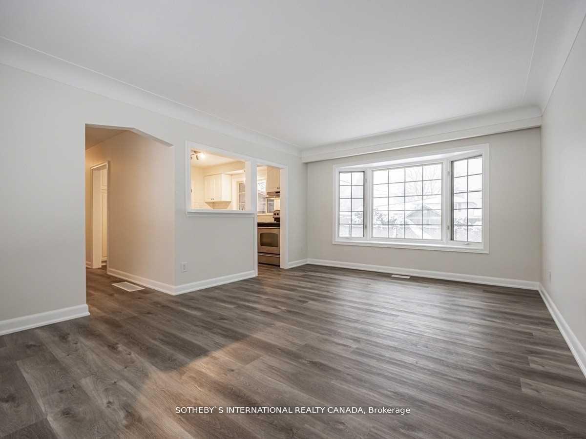 Photo 4 of Unit Upper, 1063 Bedford Avenue, Burlington, LaSalle — HOMEH