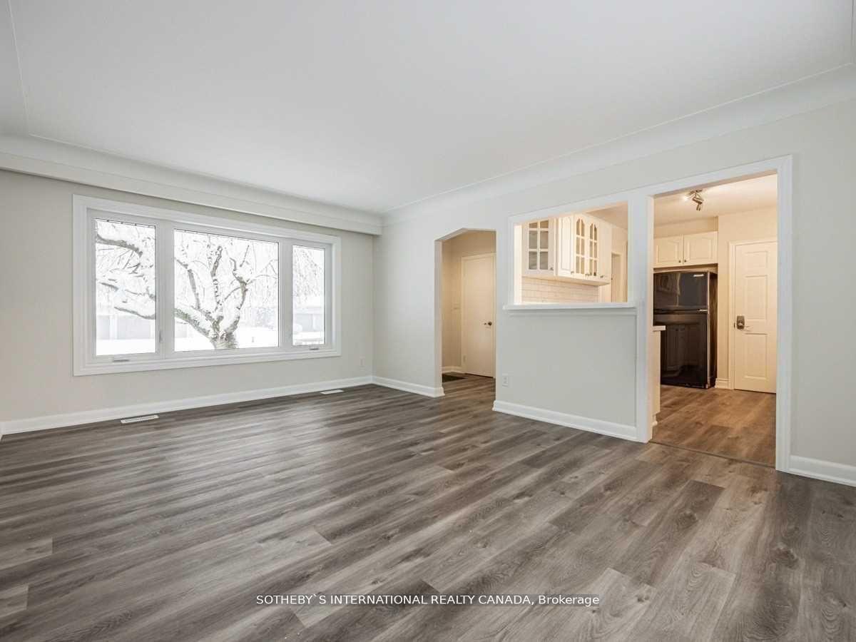 Photo 5 of Unit Upper, 1063 Bedford Avenue, Burlington, LaSalle — HOMEH
