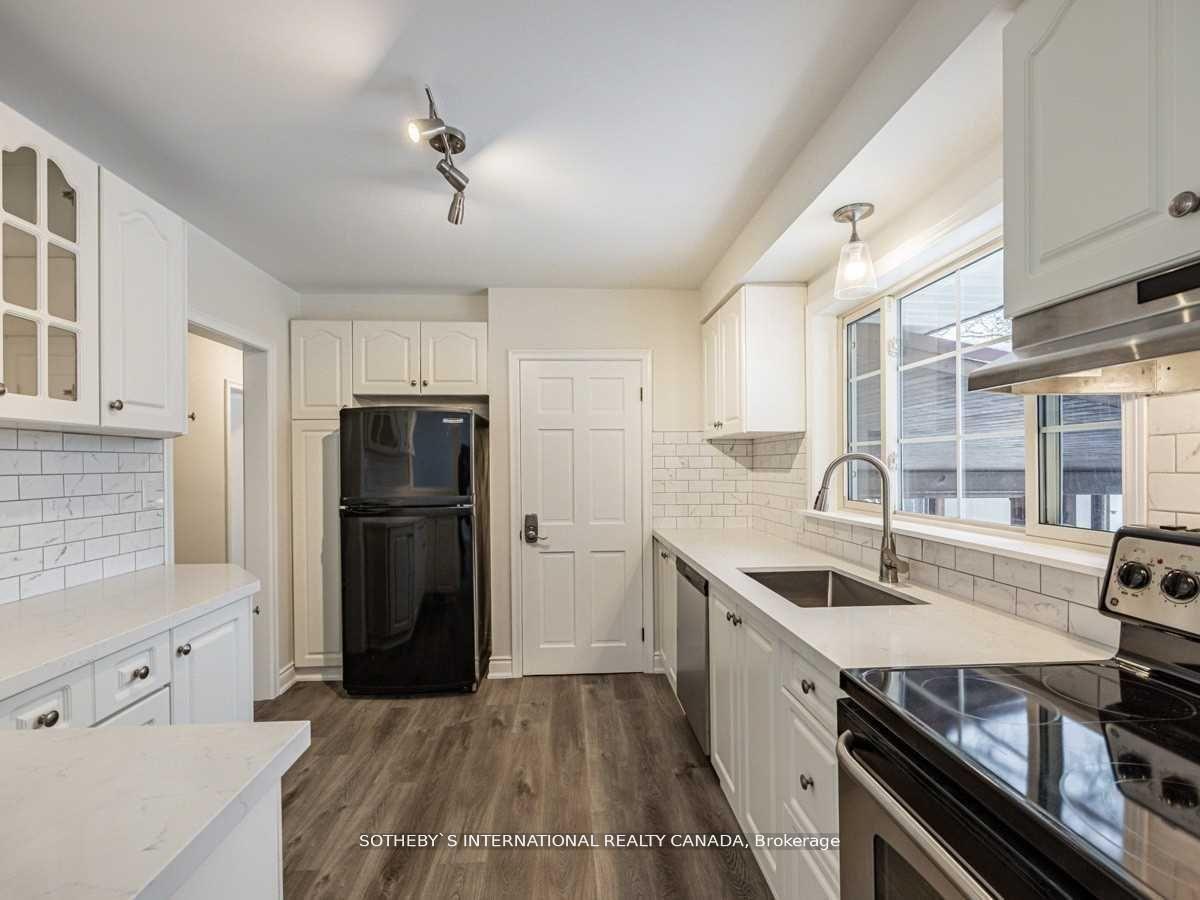 Photo 7 of Unit Upper, 1063 Bedford Avenue, Burlington, LaSalle — HOMEH