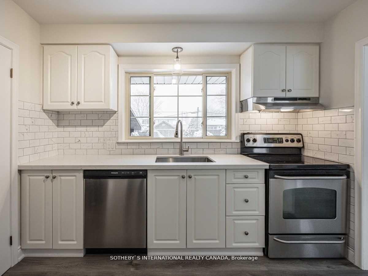 Photo 10 of Unit Upper, 1063 Bedford Avenue, Burlington, LaSalle — HOMEH