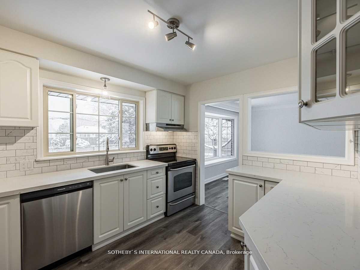 Photo 11 of Unit Upper, 1063 Bedford Avenue, Burlington, LaSalle — HOMEH