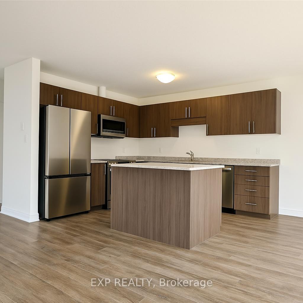 Photo 10 of 25 Pony Way, Kitchener — HOMEH