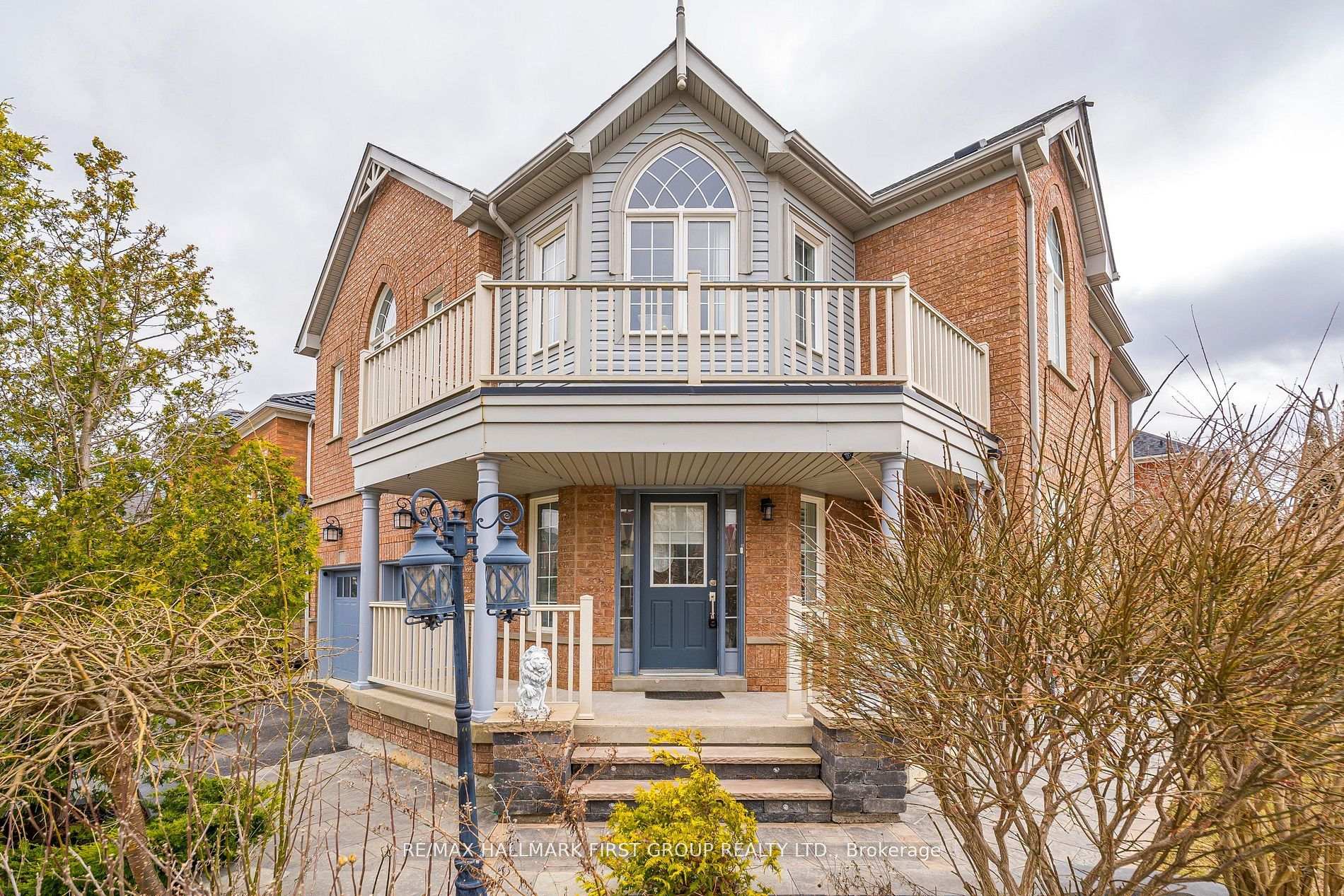 Photo 2 of 49 Thackery Drive, Ajax, Northeast Ajax — HOMEH