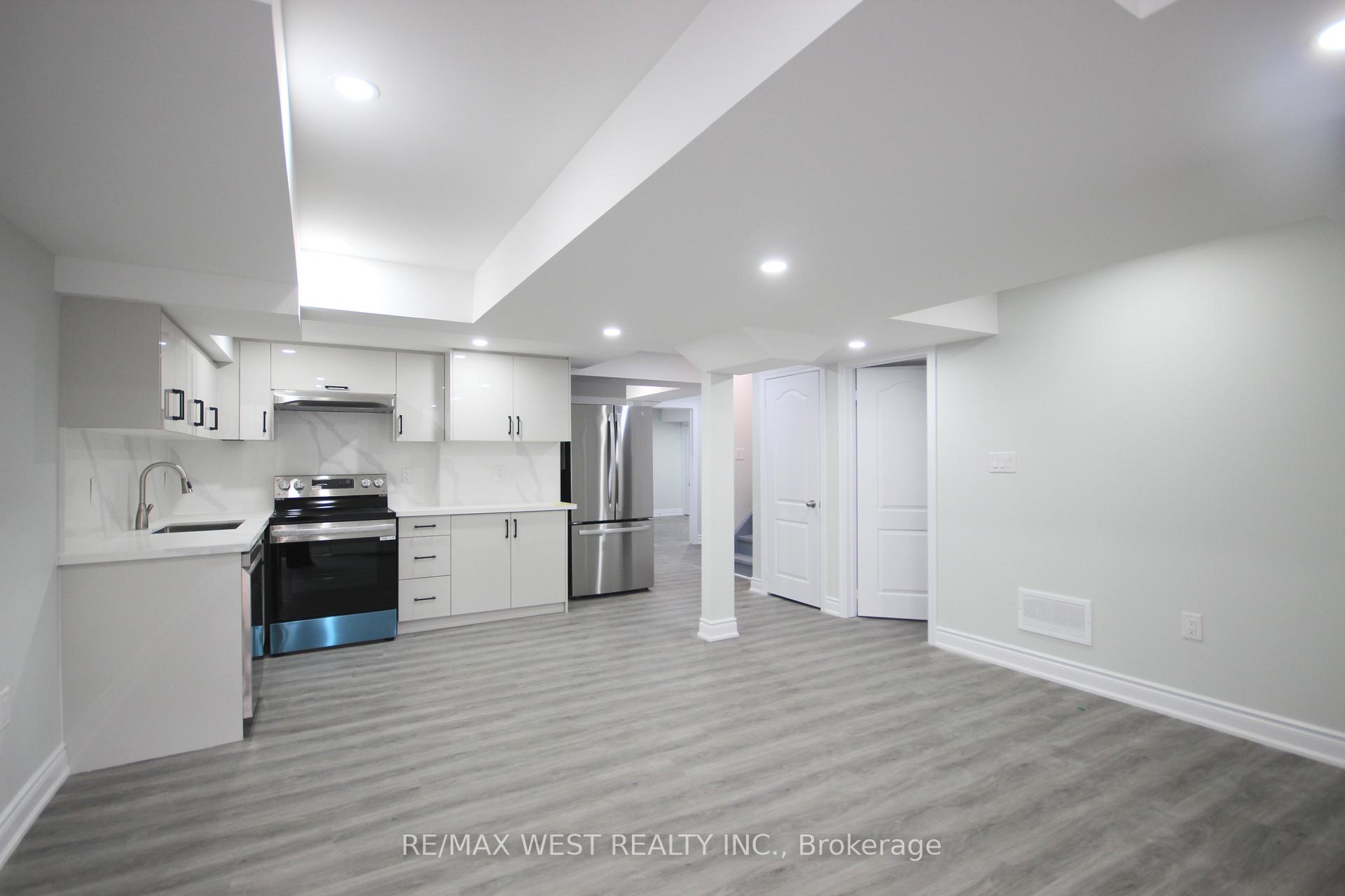 Photo 7 of Unit Bsmt, 152 Queensway, Barrie, Innis-Shore — HOMEH