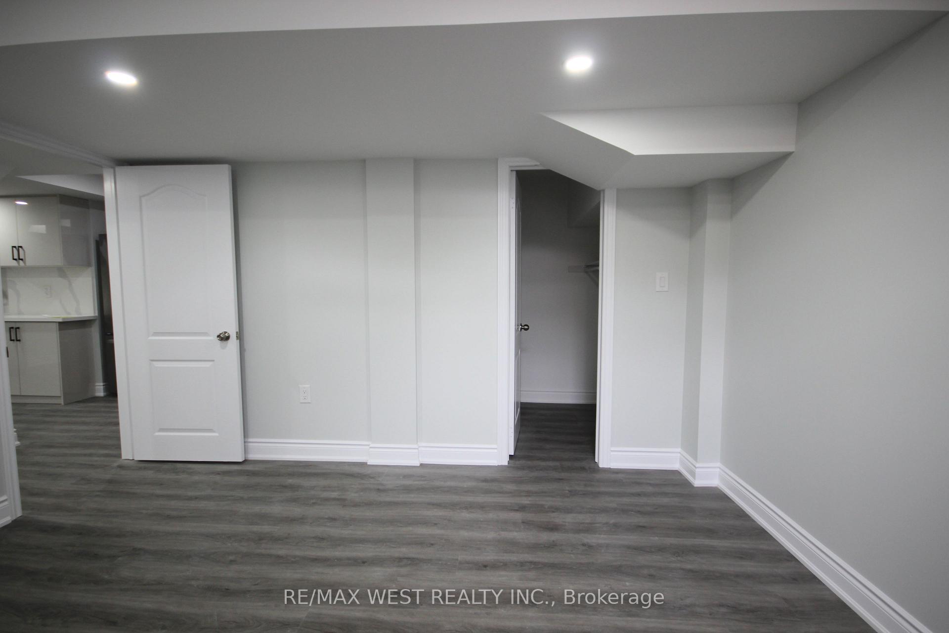 Photo 5 of Unit Bsmt, 152 Queensway, Barrie, Innis-Shore — HOMEH