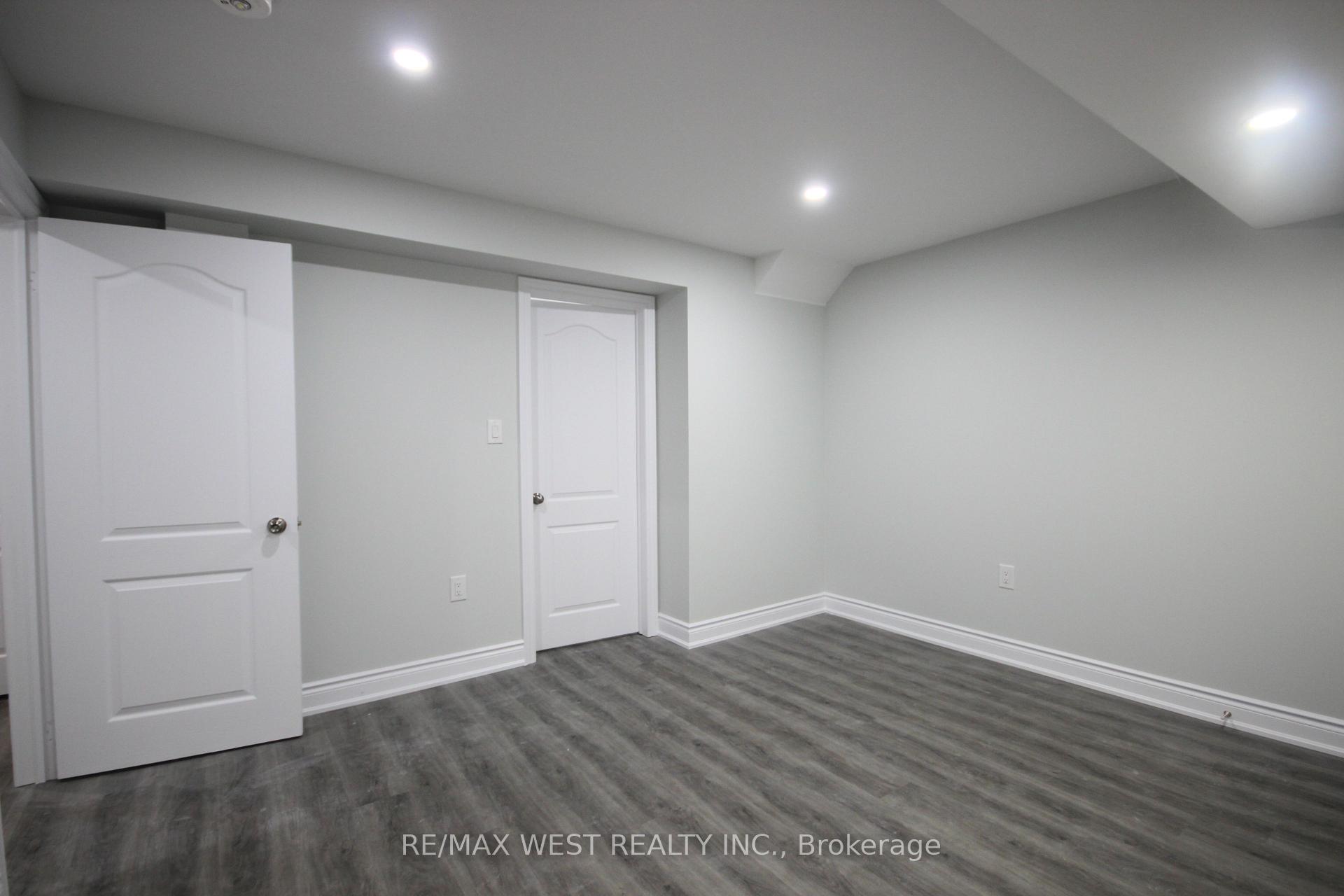 Photo 9 of Unit Bsmt, 152 Queensway, Barrie, Innis-Shore — HOMEH