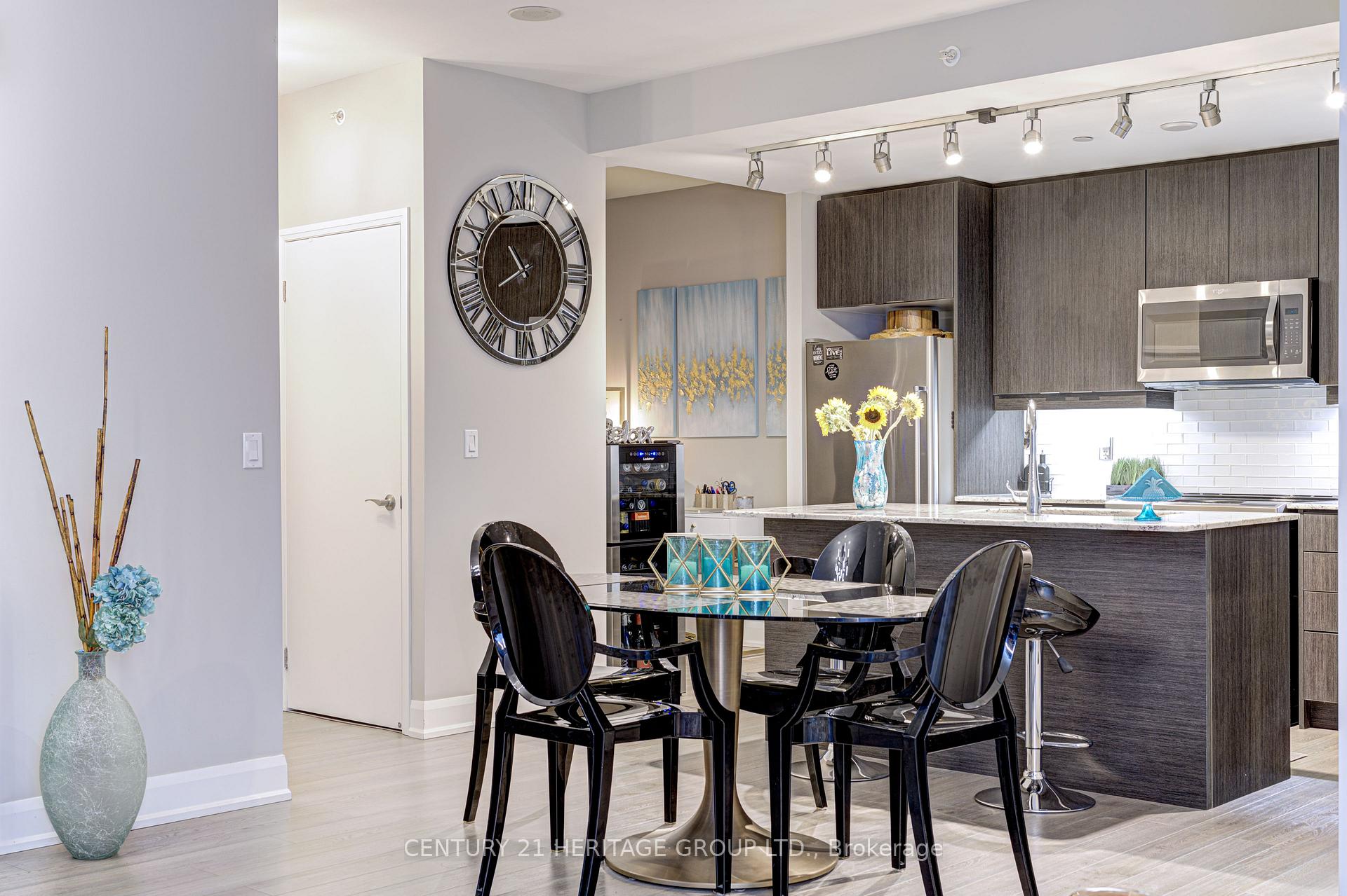 Photo 11 of Unit 313, 2910 Highway 7, Vaughan, Concord — HOMEH