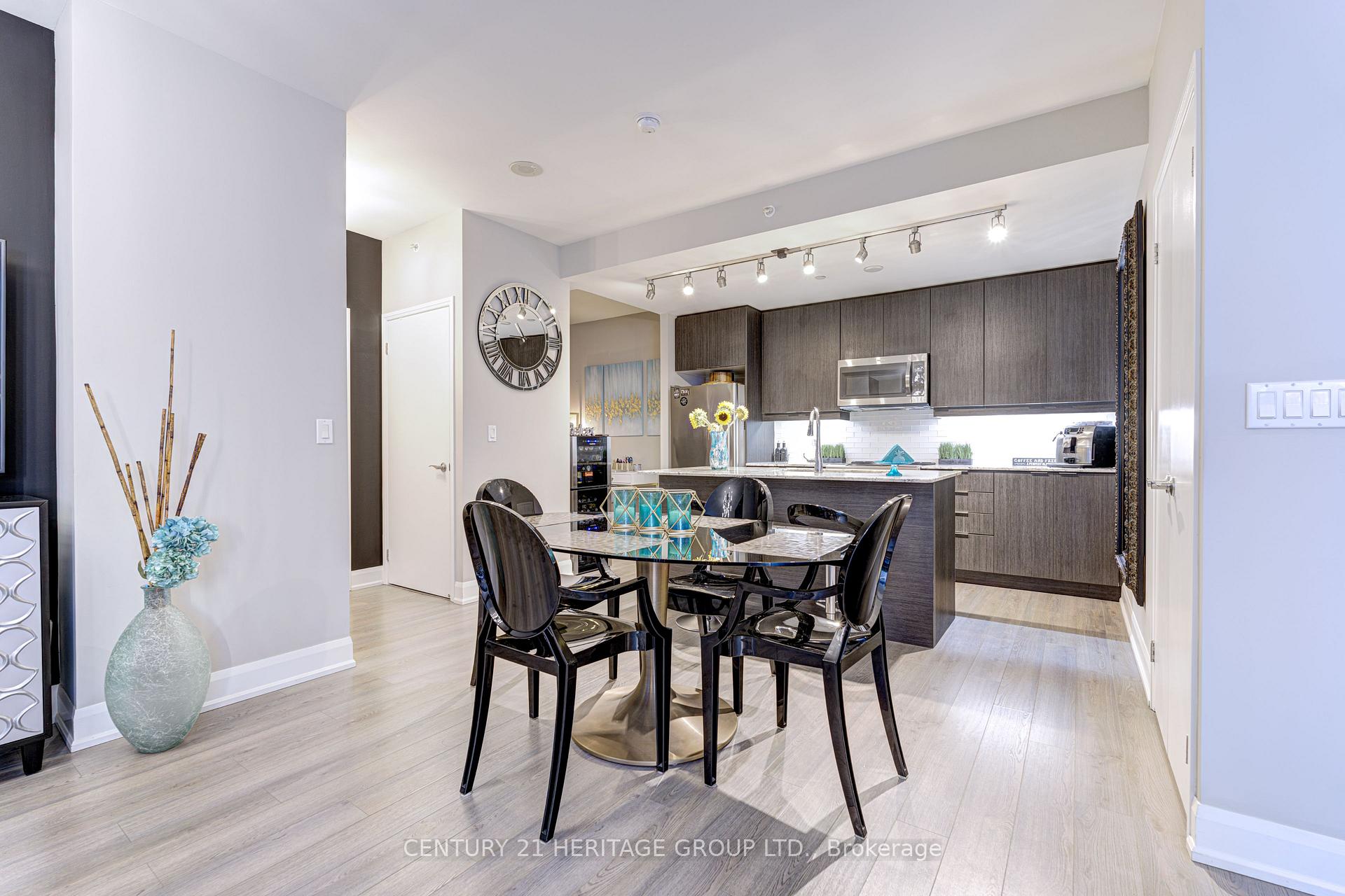 Photo 13 of Unit 313, 2910 Highway 7, Vaughan, Concord — HOMEH