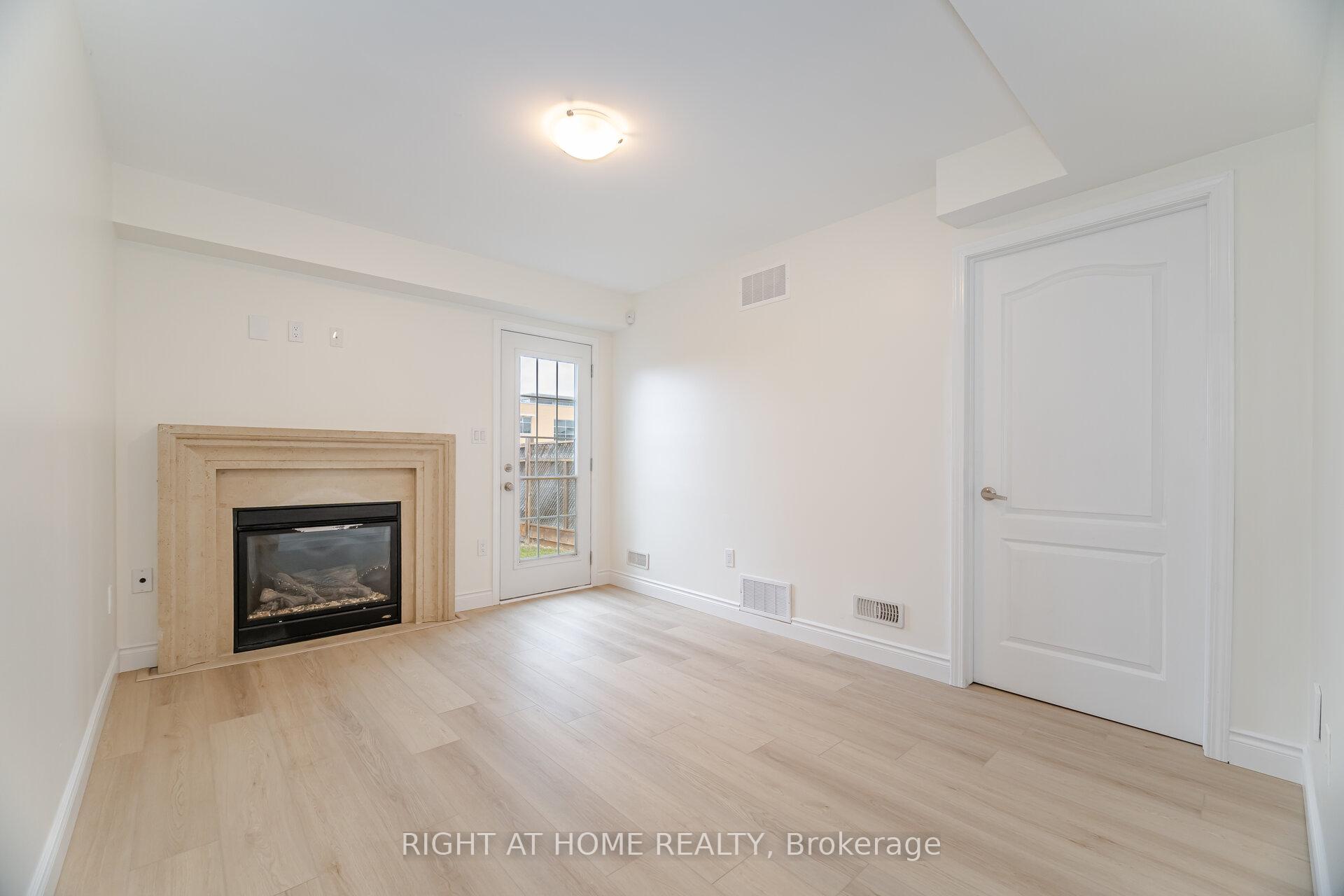 Photo 36 of 40 Ohara Lane, Hamilton, Meadowlands — HOMEH