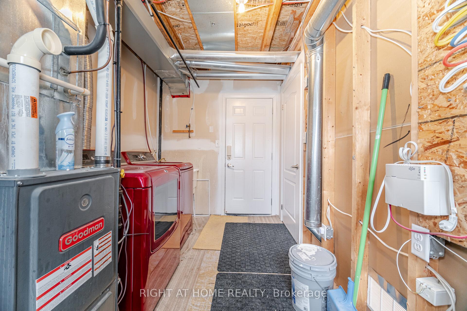 Photo 46 of 40 Ohara Lane, Hamilton, Meadowlands — HOMEH
