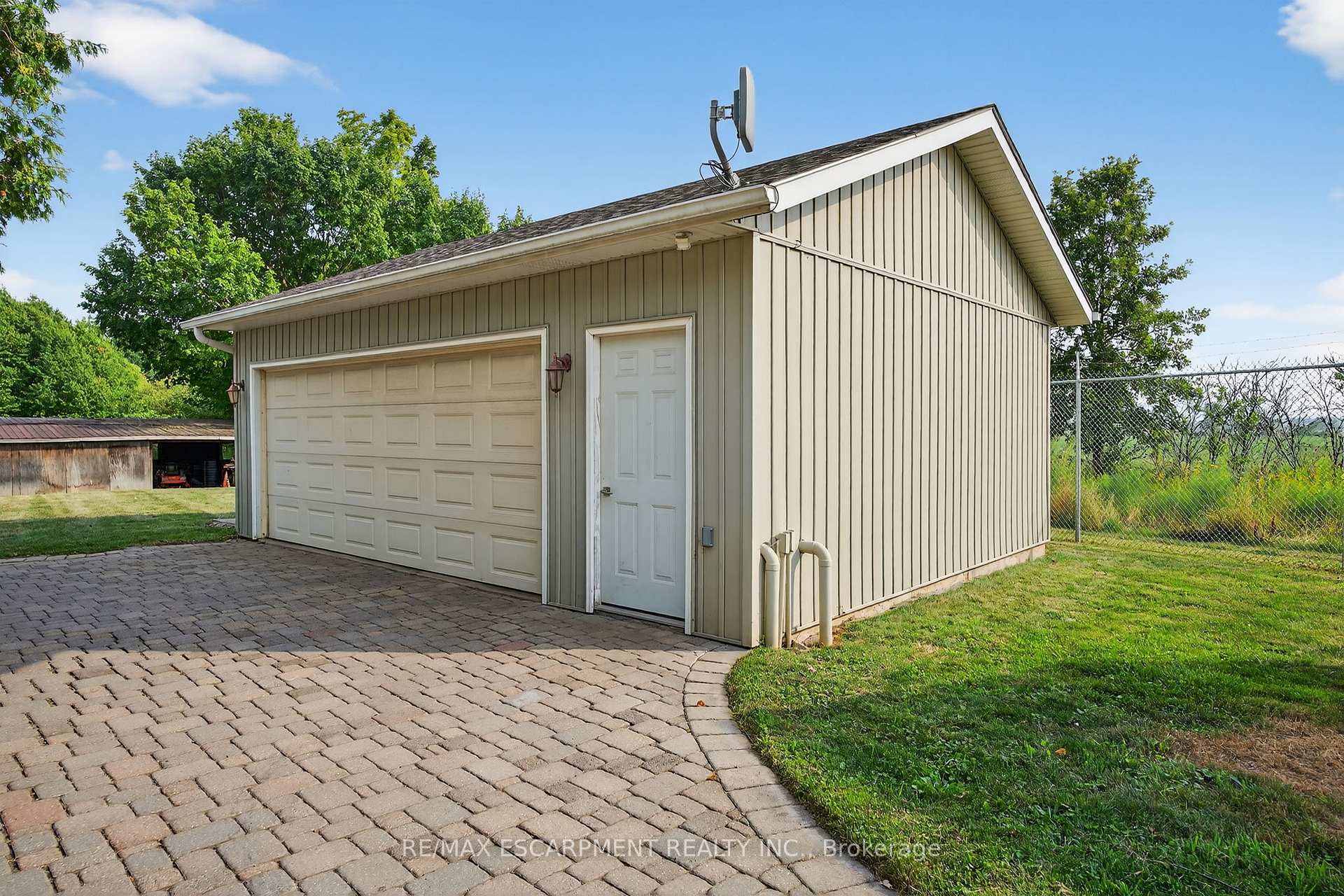 Photo 18 of 9286 5 Side Road, Milton, Milton North — HOMEH