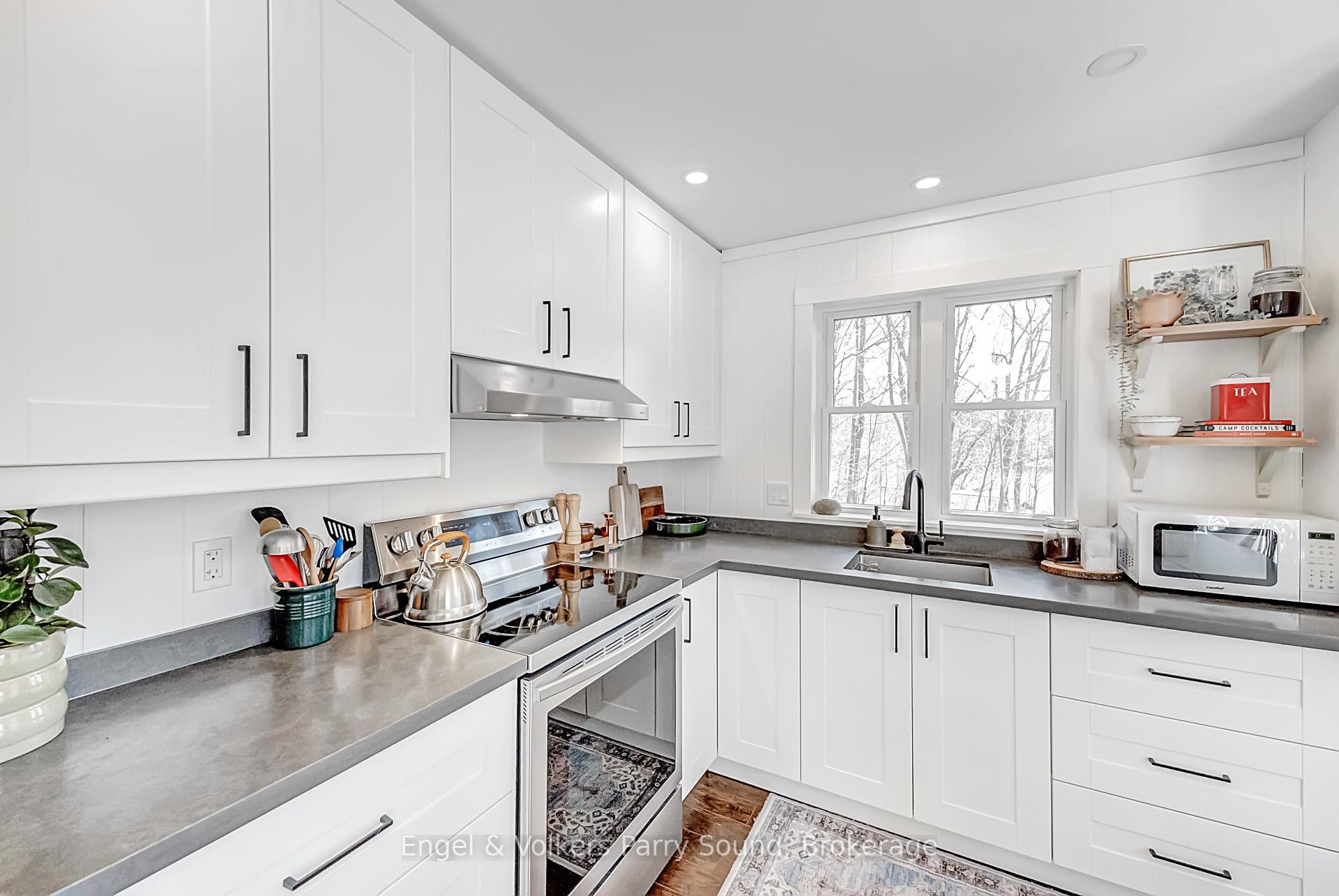 Photo 21 of 107 Pinewood Road, McDougall — HOMEH