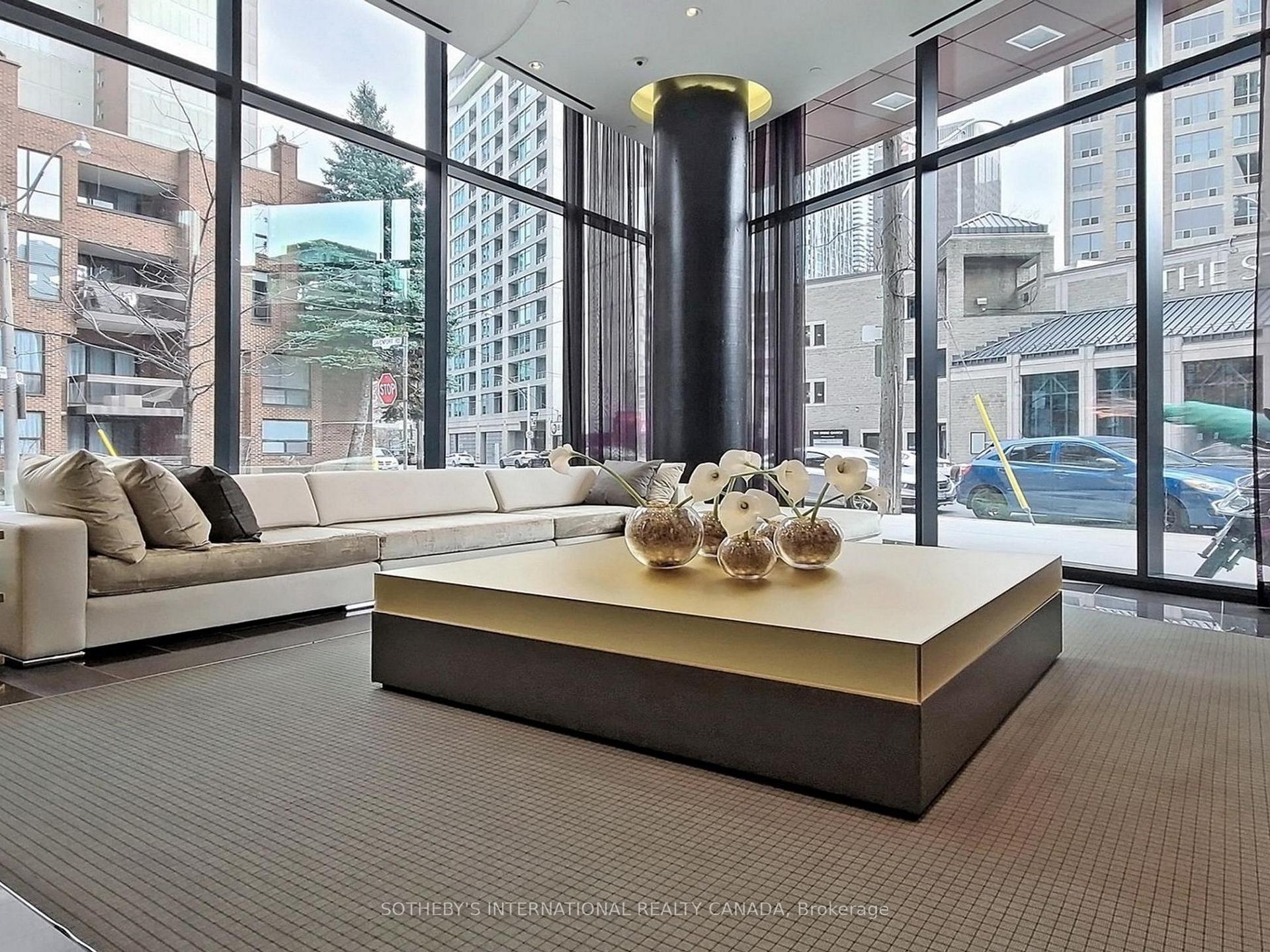Photo 10 of Unit 1008, 32 Davenport Road, Toronto, The Annex — HOMEH