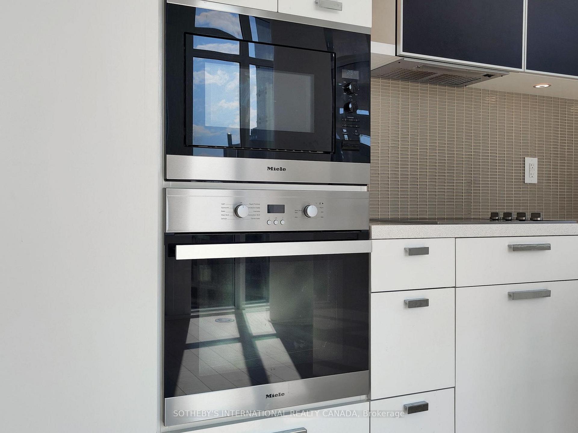 Photo 21 of Unit 1008, 32 Davenport Road, Toronto, The Annex — HOMEH