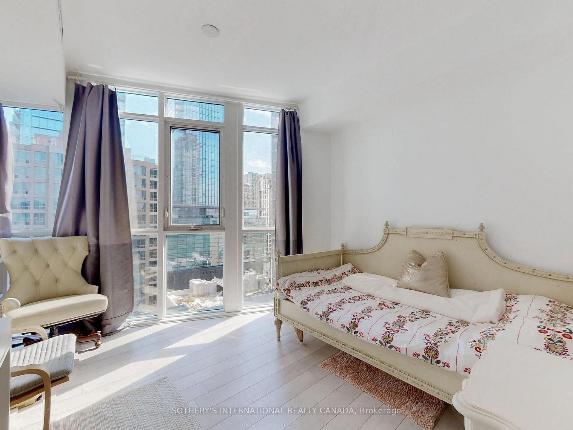 Photo 20 of Unit 1008, 32 Davenport Road, Toronto, The Annex — HOMEH