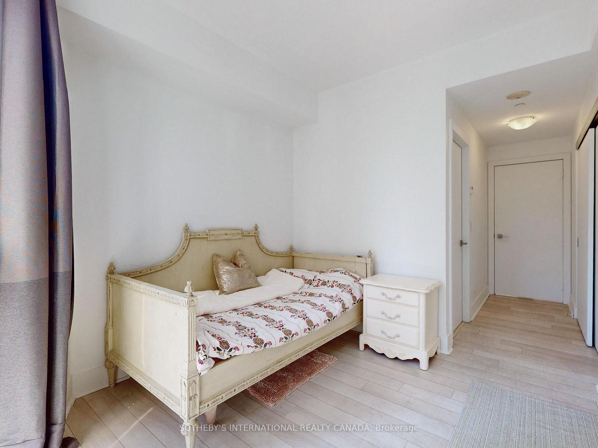 Photo 29 of Unit 1008, 32 Davenport Road, Toronto, The Annex — HOMEH