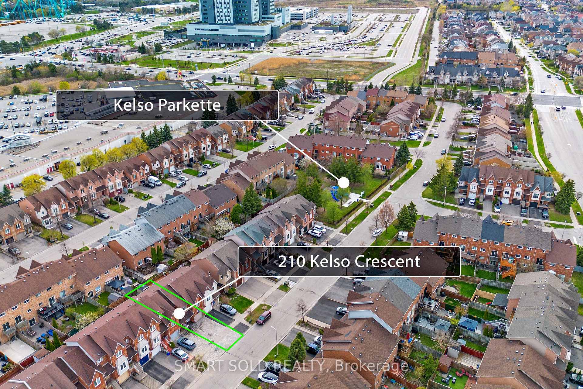 Photo 18 of 210 Kelso Crescent, Vaughan, Maple — HOMEH