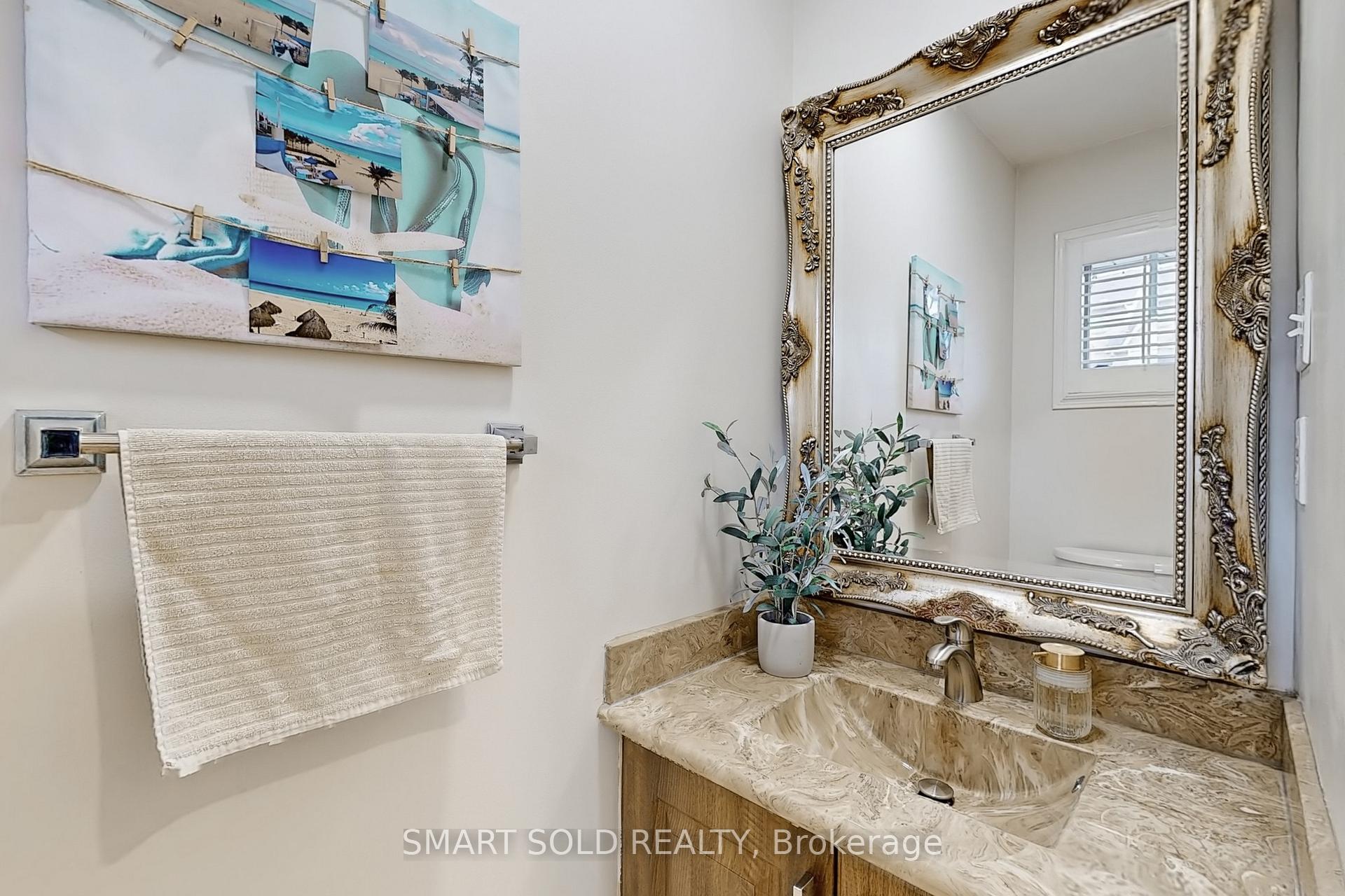 Photo 28 of 210 Kelso Crescent, Vaughan, Maple — HOMEH