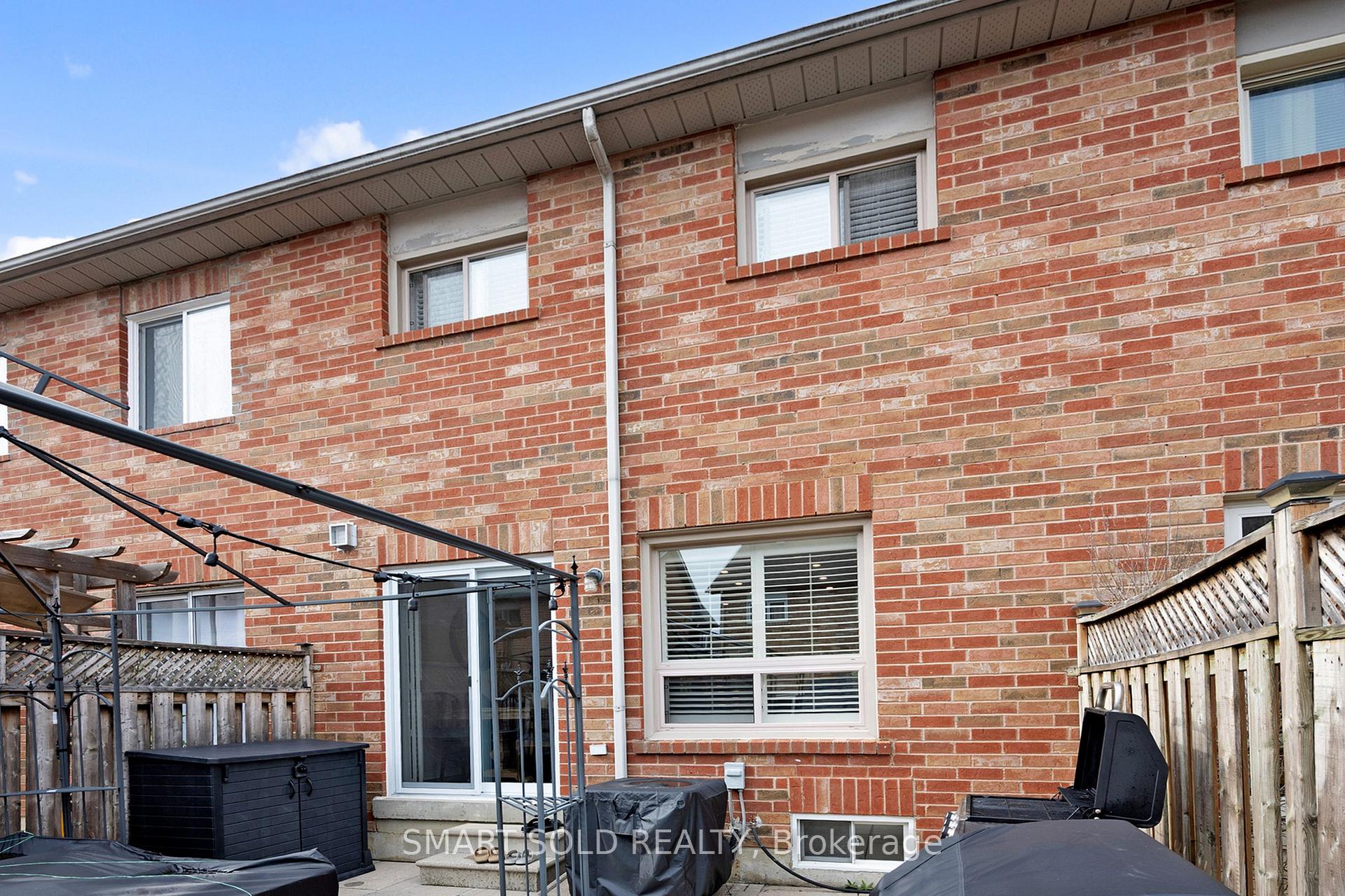 Photo 34 of 210 Kelso Crescent, Vaughan, Maple — HOMEH