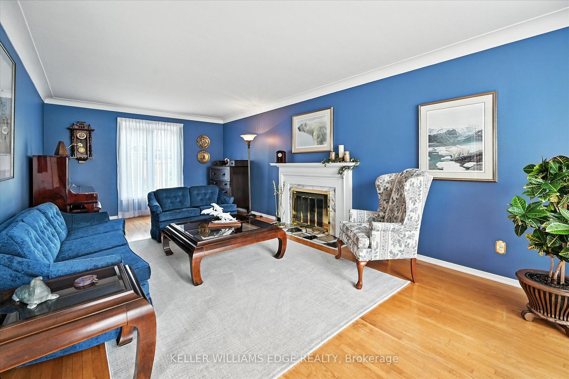 Photo 6 of 2105 Agincourt Crescent, Burlington, Tyandaga — HOMEH