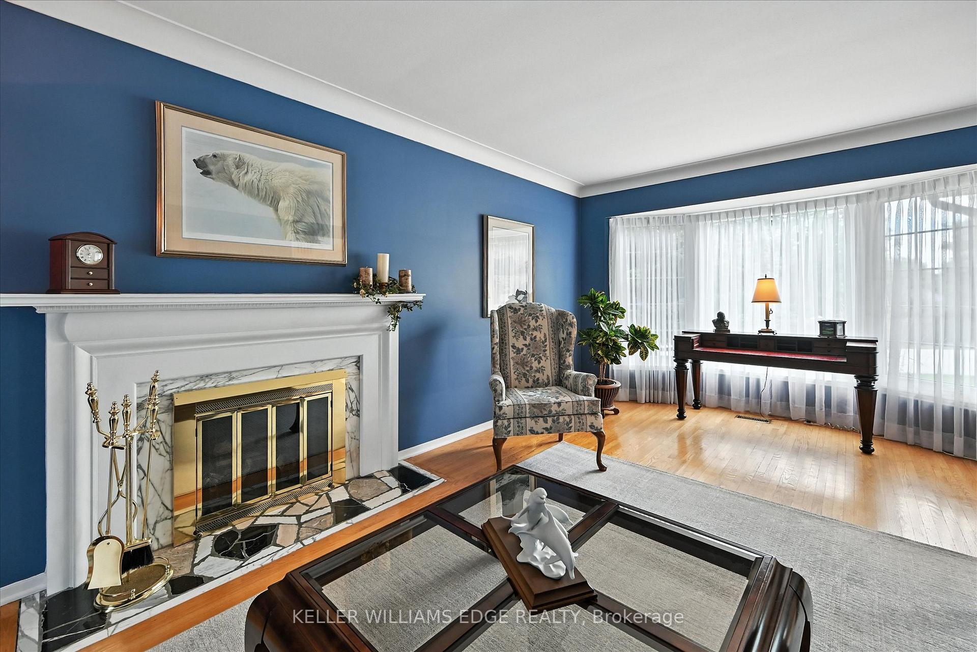 Photo 7 of 2105 Agincourt Crescent, Burlington, Tyandaga — HOMEH