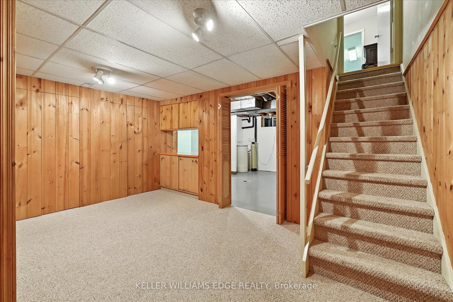 Photo 32 of 2105 Agincourt Crescent, Burlington, Tyandaga — HOMEH