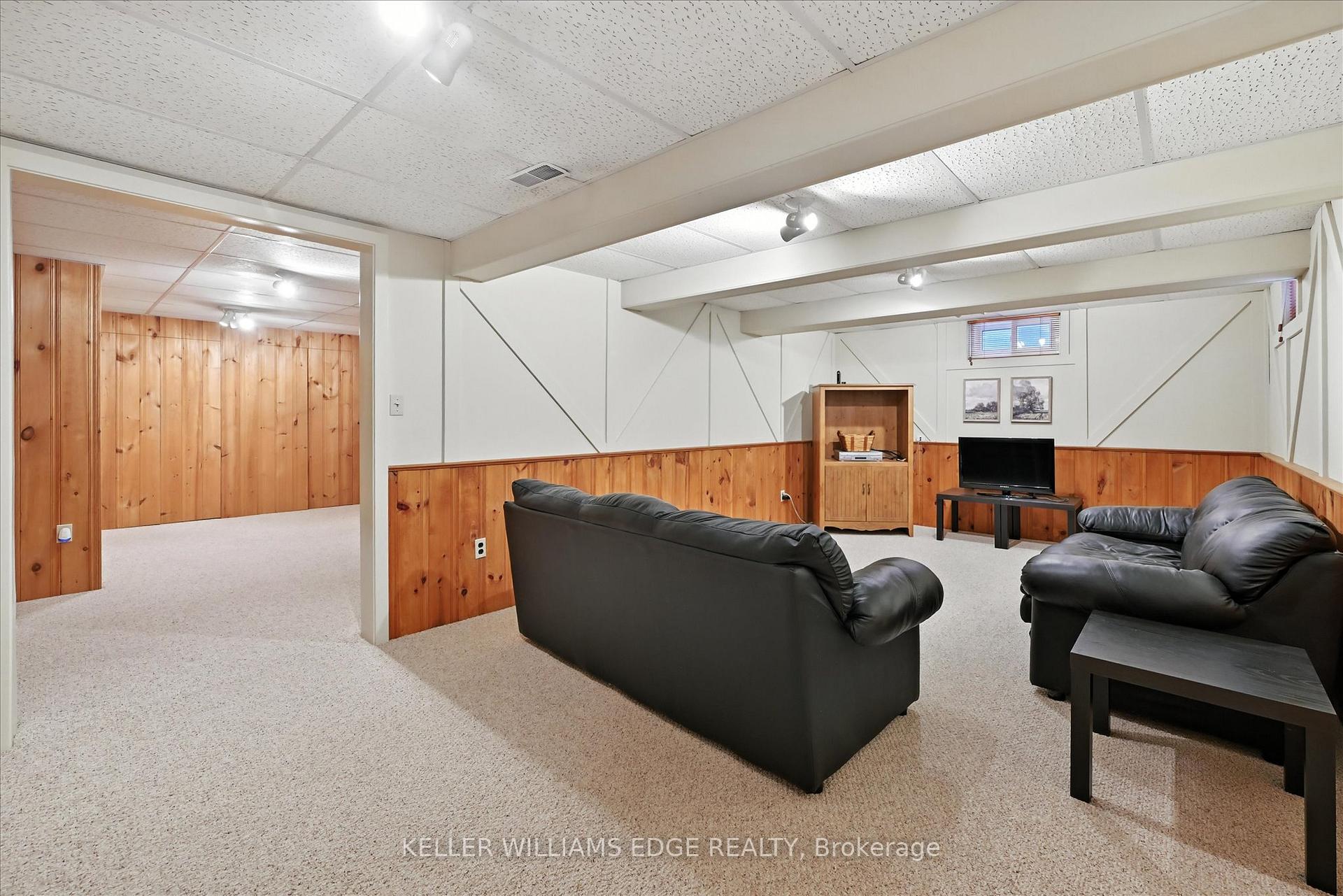 Photo 34 of 2105 Agincourt Crescent, Burlington, Tyandaga — HOMEH