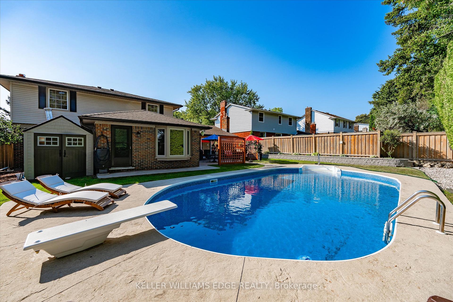 Photo 45 of 2105 Agincourt Crescent, Burlington, Tyandaga — HOMEH