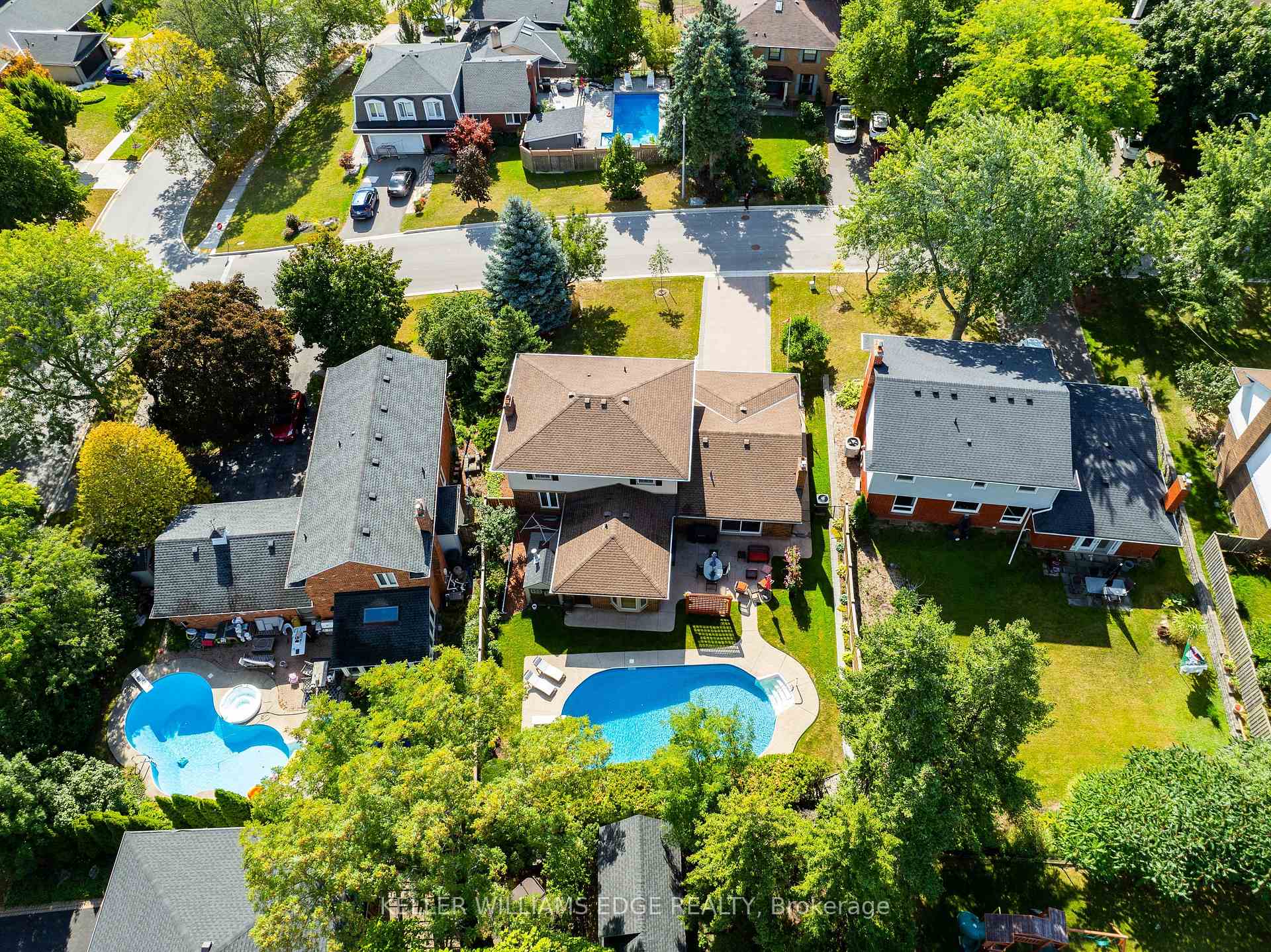 Photo 47 of 2105 Agincourt Crescent, Burlington, Tyandaga — HOMEH