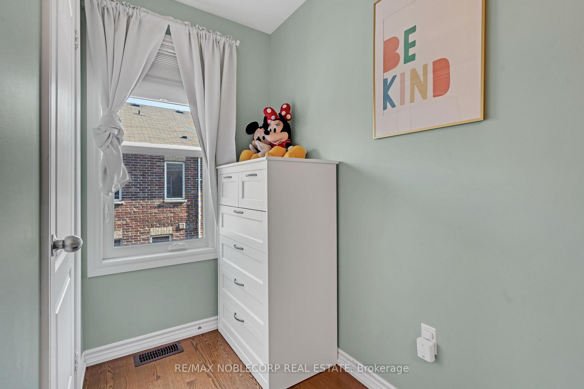 Photo 27 of Unit 45, 10 Porter Avenue W, Vaughan, West Woodbridge — HOMEH