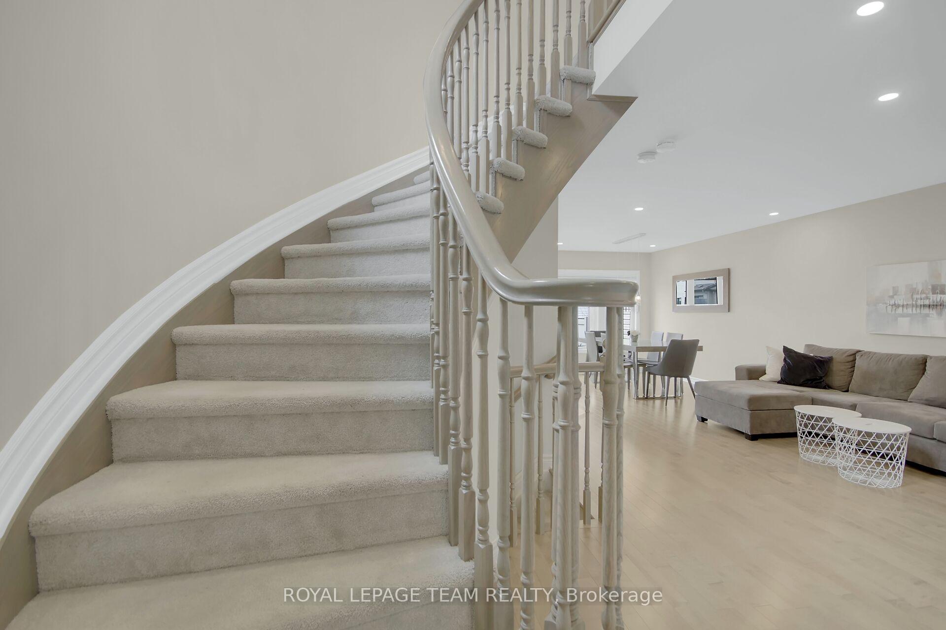 Photo 19 of 204 Clonrush Way, Ottawa, Kanata - Kanata Lakes/Heritage Hills — HOMEH