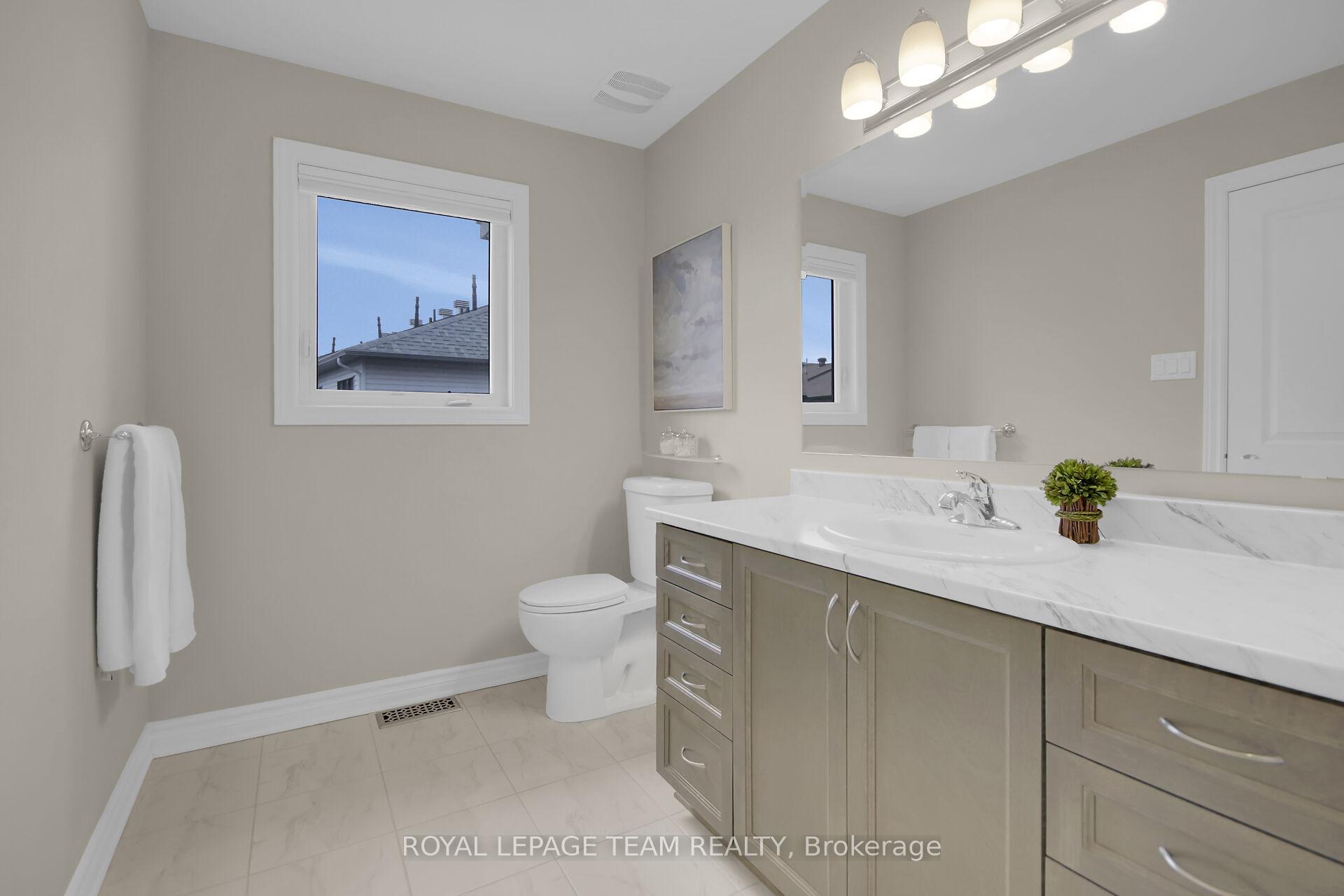 Photo 31 of 204 Clonrush Way, Ottawa, Kanata - Kanata Lakes/Heritage Hills — HOMEH