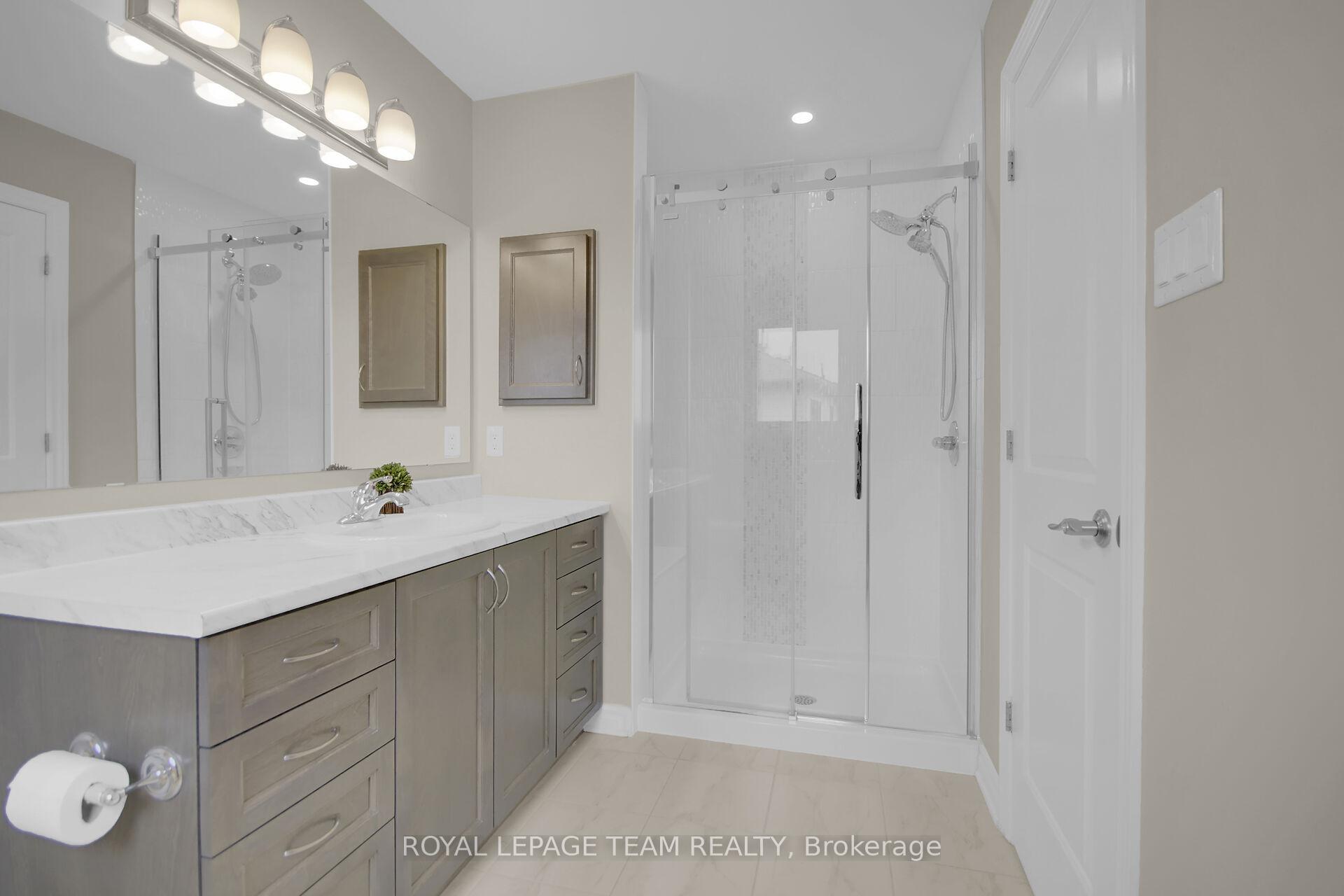 Photo 15 of 204 Clonrush Way, Ottawa, Kanata - Kanata Lakes/Heritage Hills — HOMEH