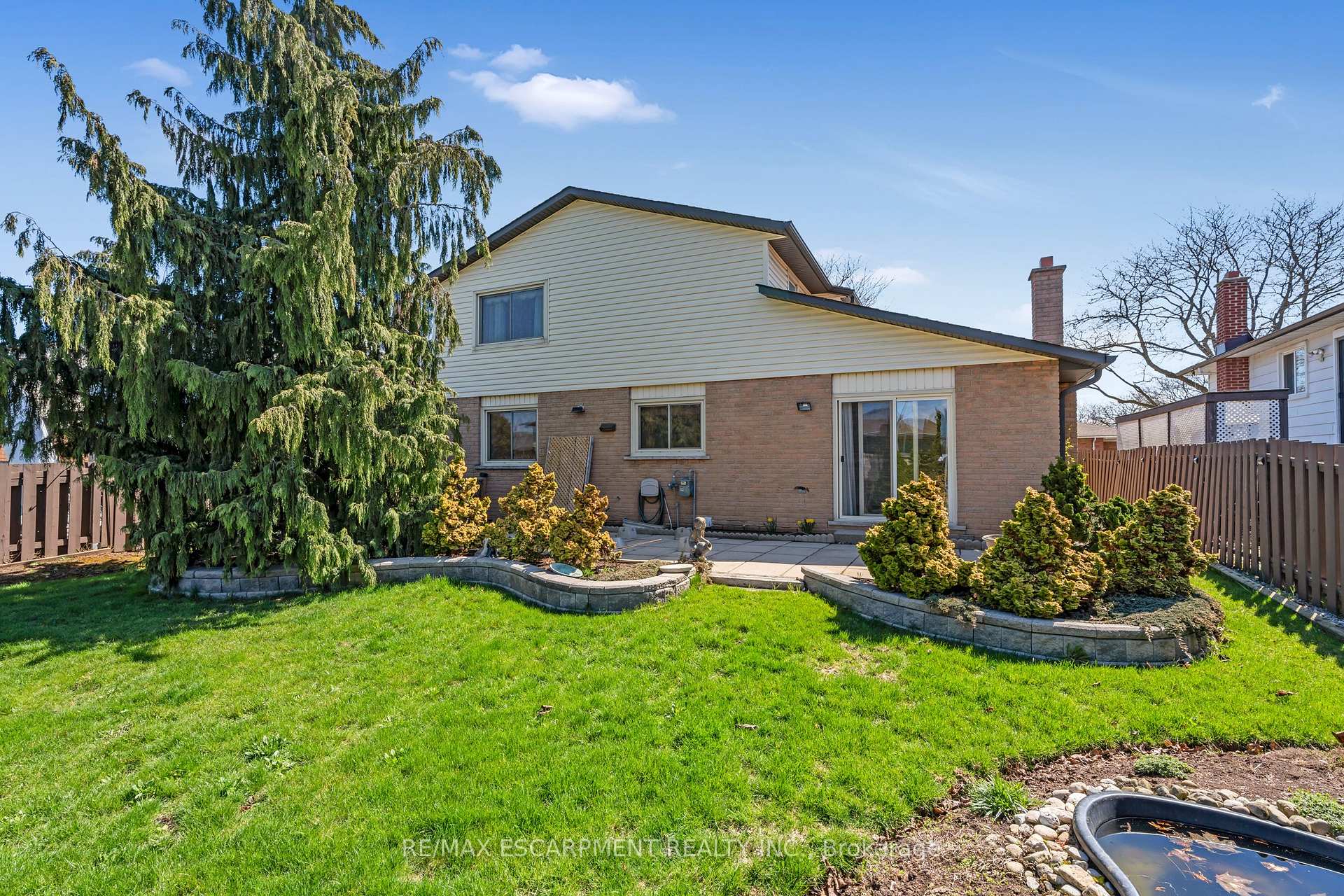 Photo 34 of 6 Memorial Avenue, Hamilton, Stoney Creek — HOMEH