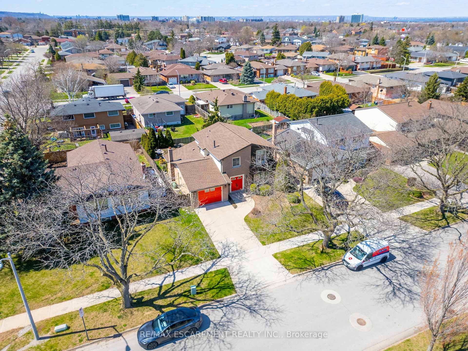 Photo 41 of 6 Memorial Avenue, Hamilton, Stoney Creek — HOMEH