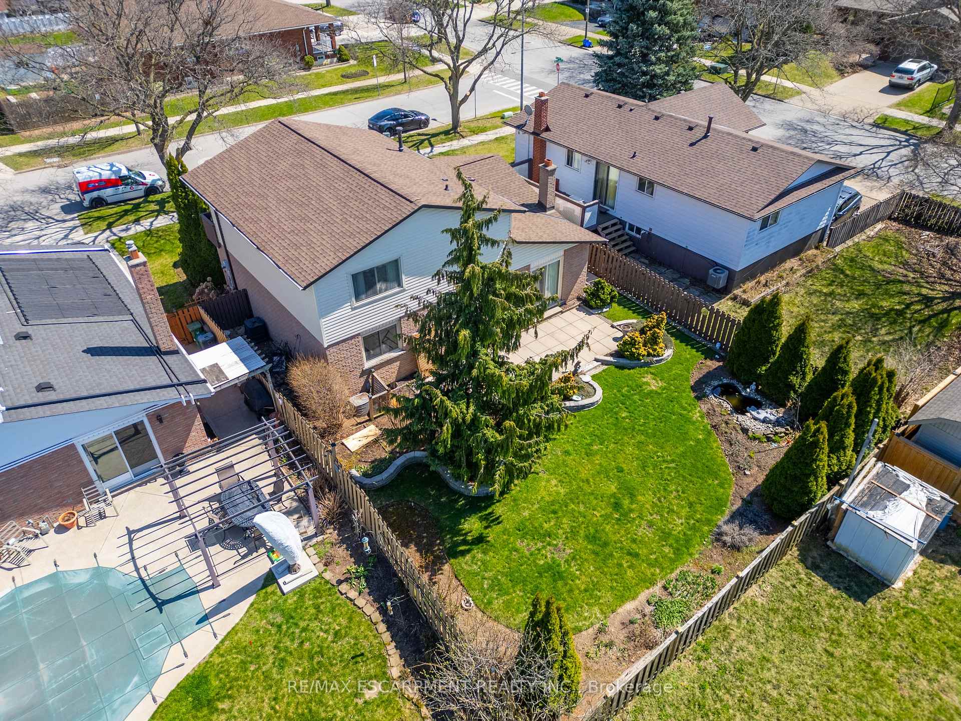 Photo 38 of 6 Memorial Avenue, Hamilton, Stoney Creek — HOMEH