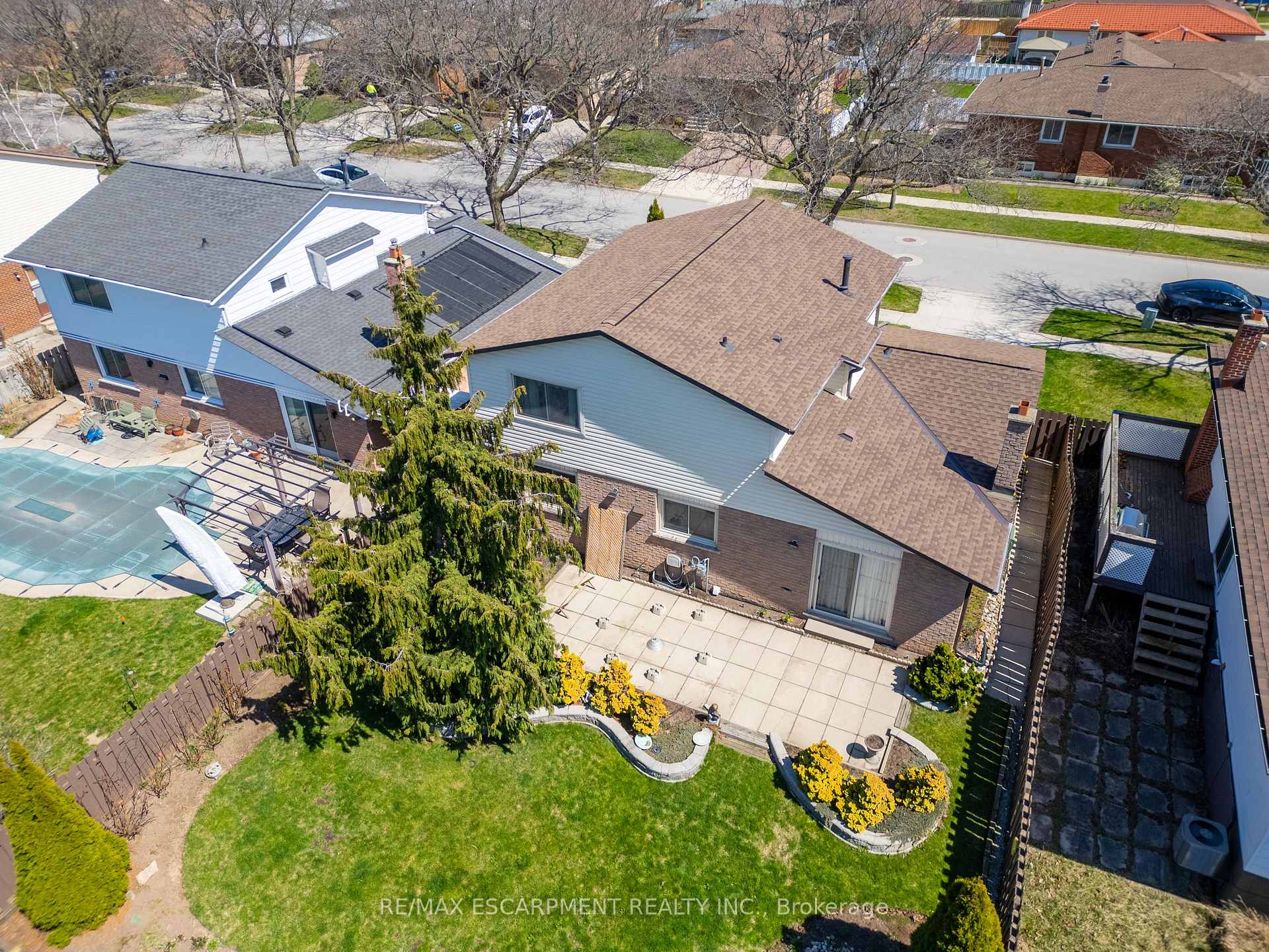 Photo 39 of 6 Memorial Avenue, Hamilton, Stoney Creek — HOMEH