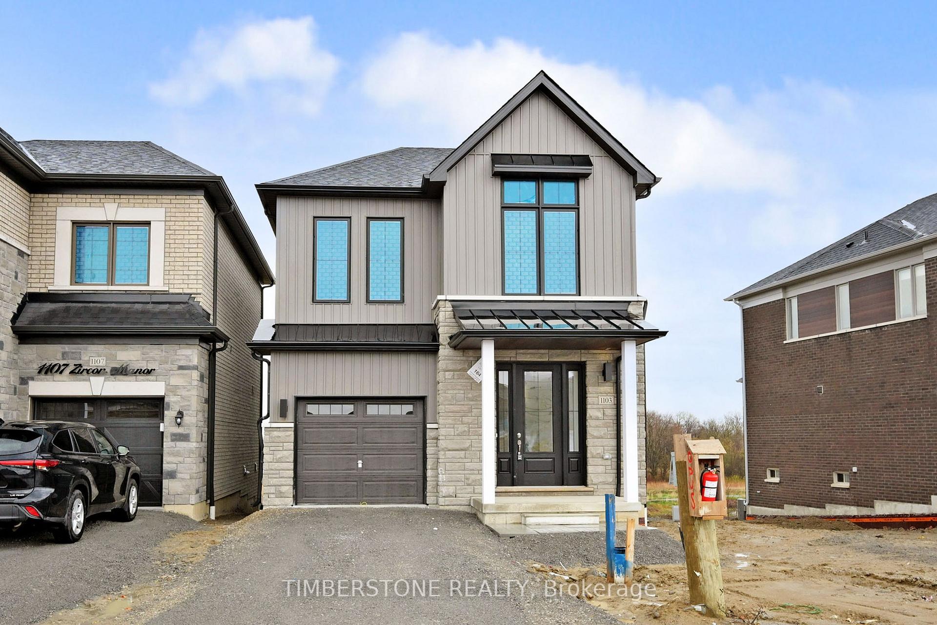 Front of 1103 Zircon Manor