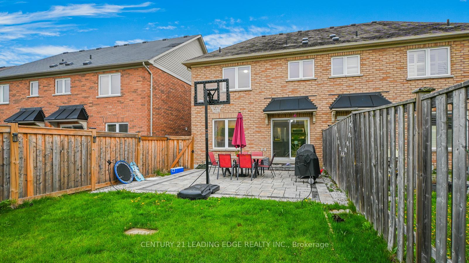 Photo 45 of 74 Westray Crescent, Ajax, Northeast Ajax — HOMEH