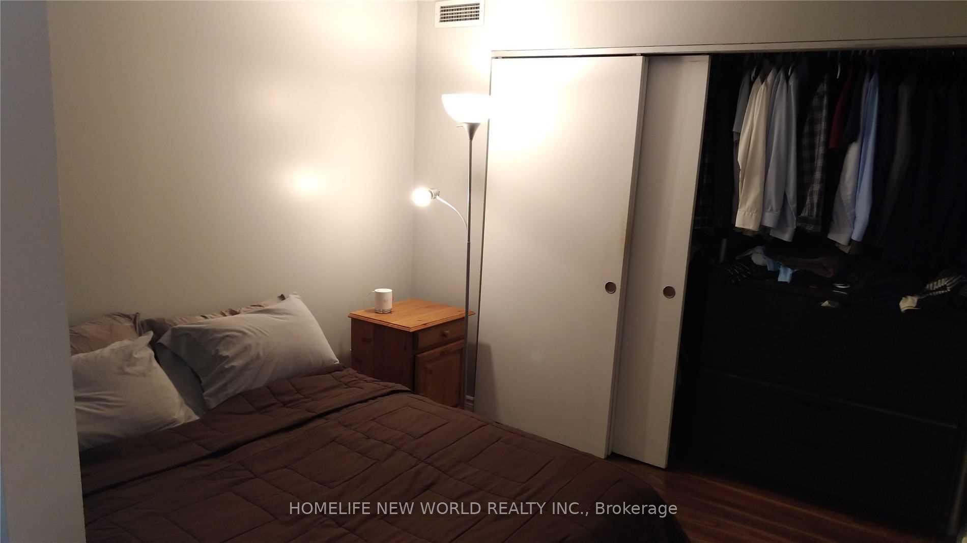 Photo 3 of Unit 419, 333 Adelaide Street E, Toronto, Moss Park — HOMEH