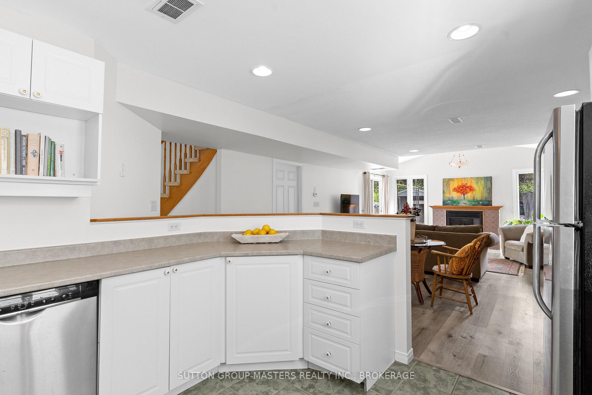 Photo 10 of 122 Sir John Johnson Drive, Loyalist, Bath — HOMEH