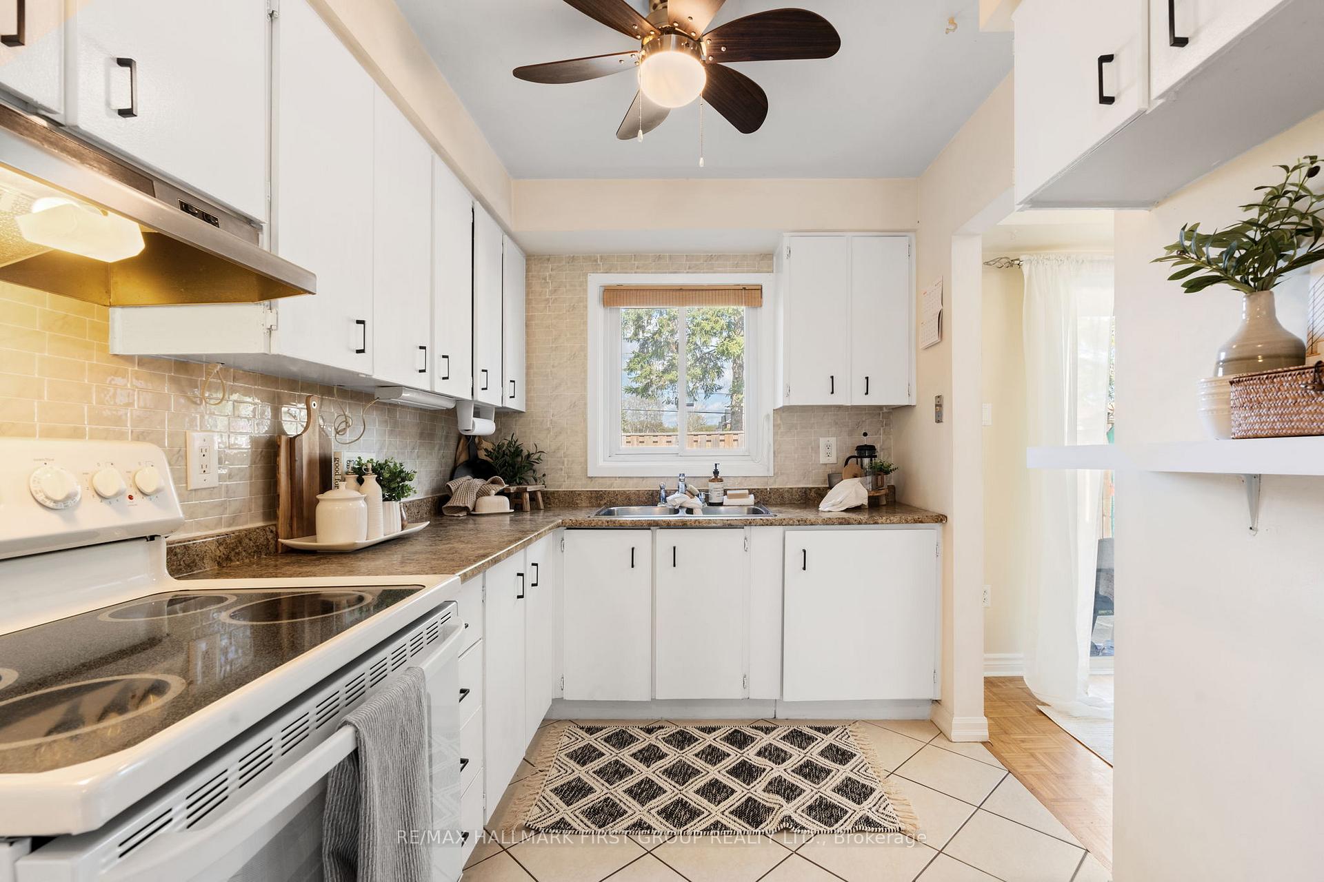 Photo 12 of Unit 47, 611 Galahad Drive, Oshawa, Eastdale — HOMEH