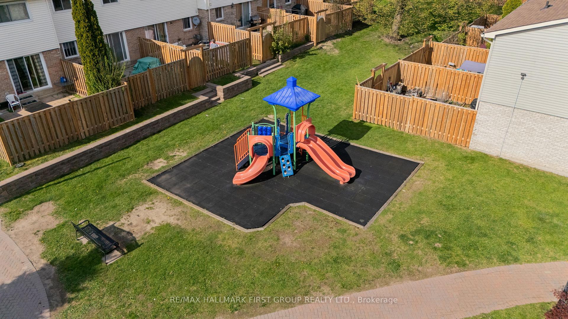 Photo 29 of Unit 47, 611 Galahad Drive, Oshawa, Eastdale — HOMEH