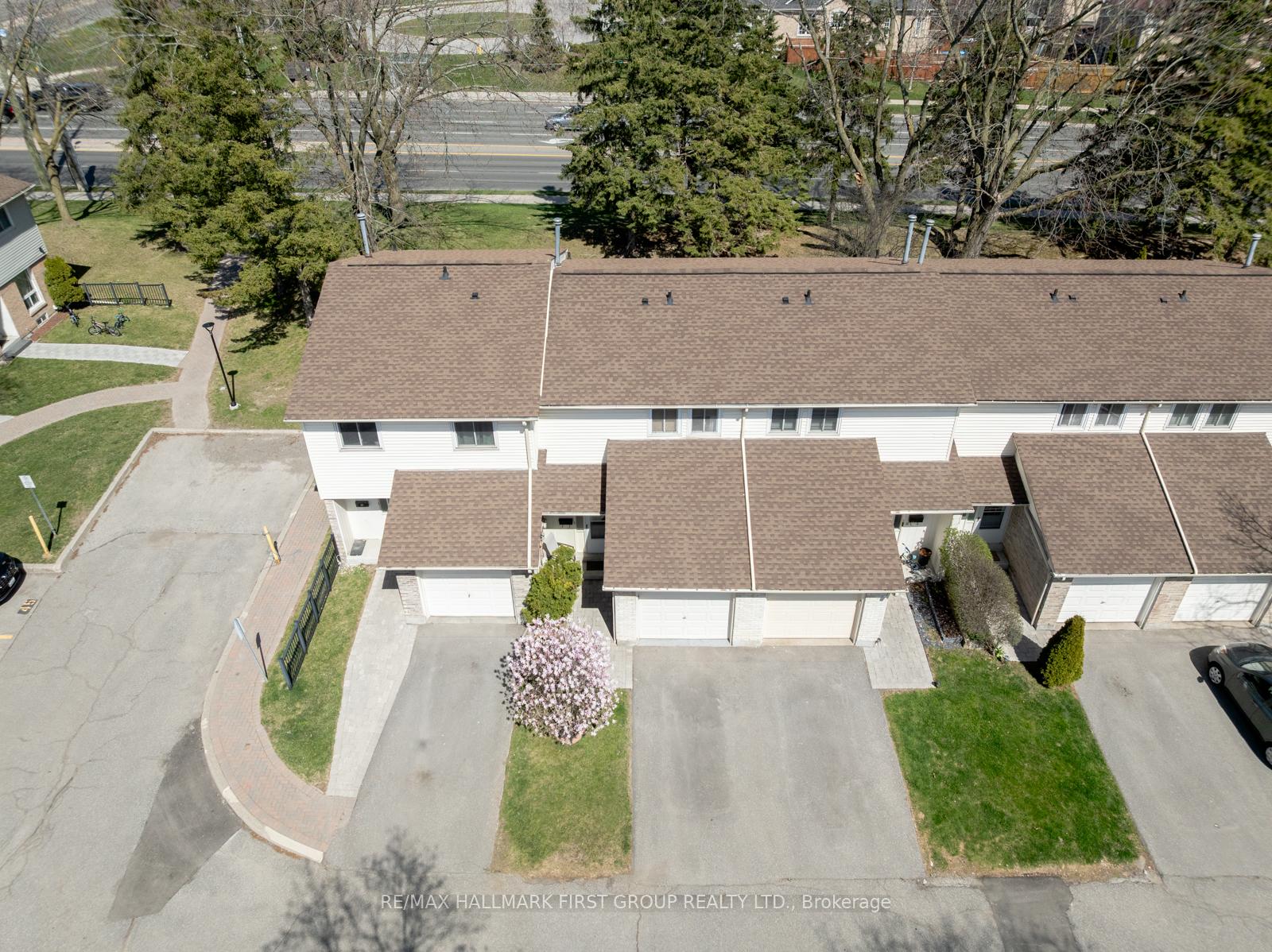 Photo 33 of Unit 47, 611 Galahad Drive, Oshawa, Eastdale — HOMEH