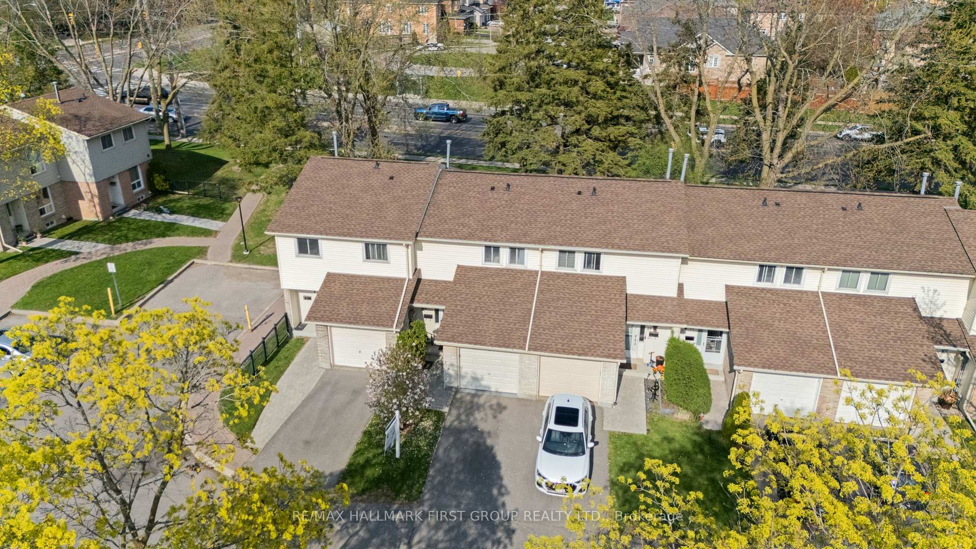 Photo 36 of Unit 47, 611 Galahad Drive, Oshawa, Eastdale — HOMEH
