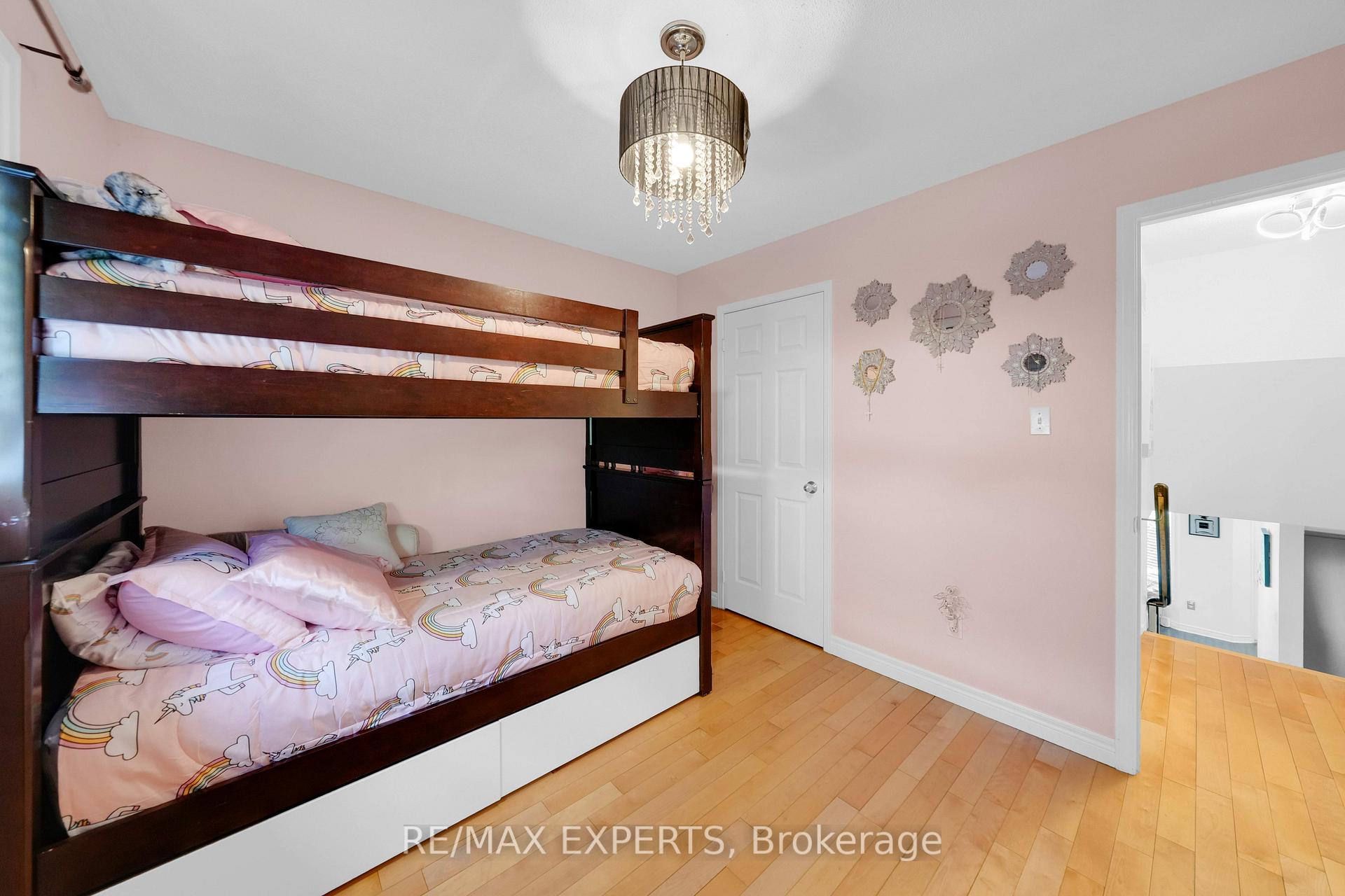 Photo 5 of 83 Gray Avenue, New Tecumseth, Alliston — HOMEH