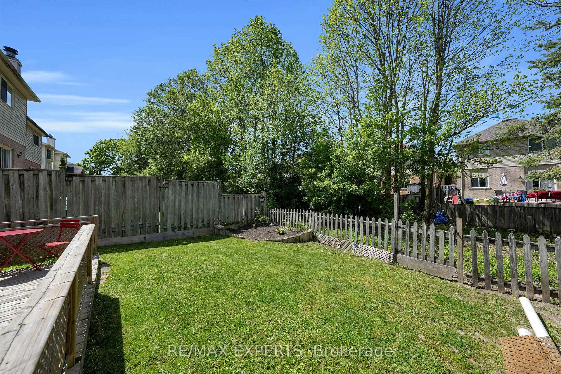 Photo 16 of 83 Gray Avenue, New Tecumseth, Alliston — HOMEH