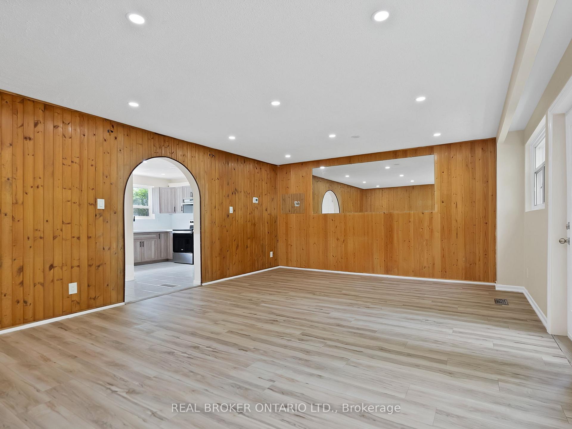 Photo 14 of 51 Newstead Crescent, Brampton, Madoc — HOMEH