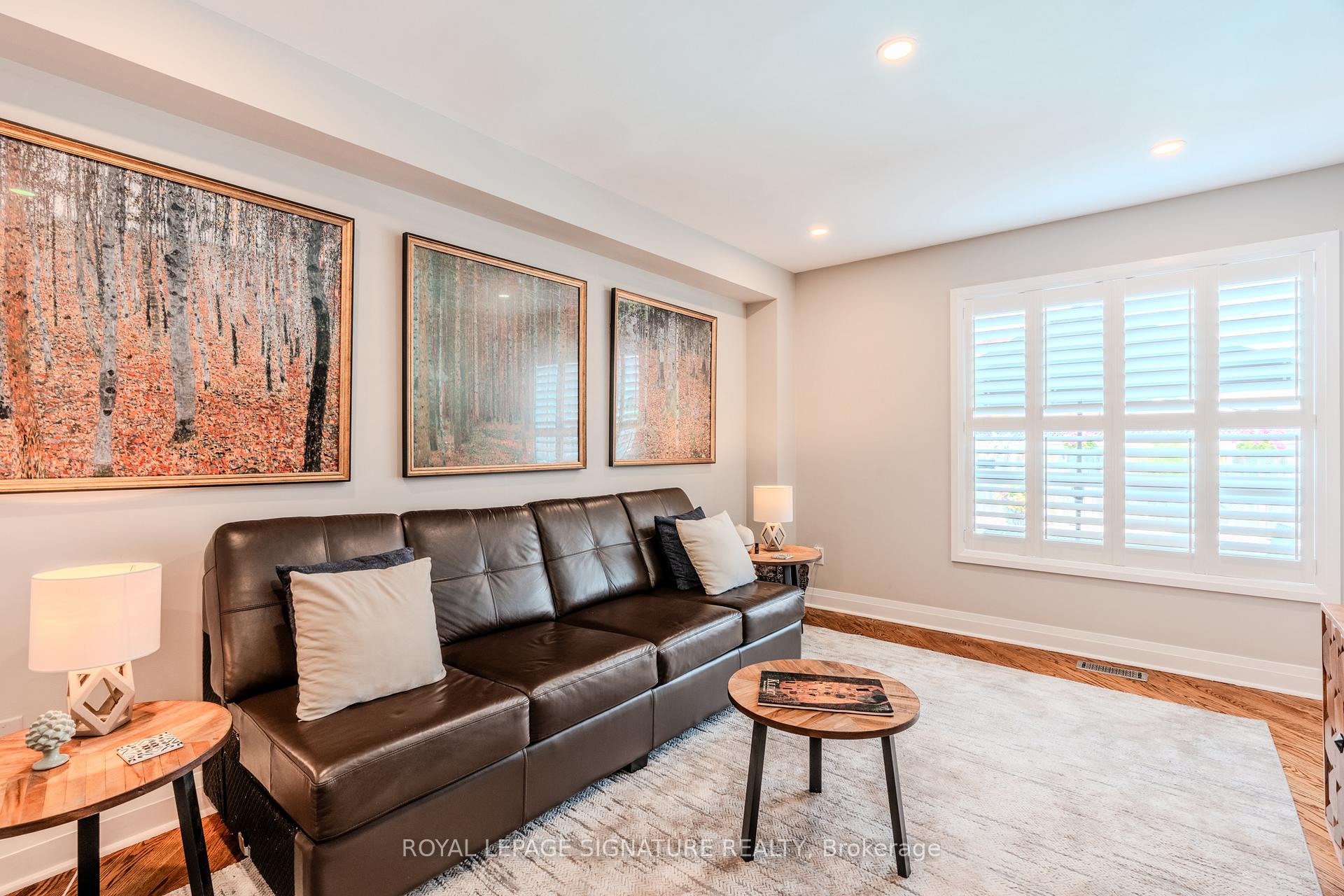 Photo 2 of 9 Humbershed Crescent, Caledon, Bolton West — HOMEH